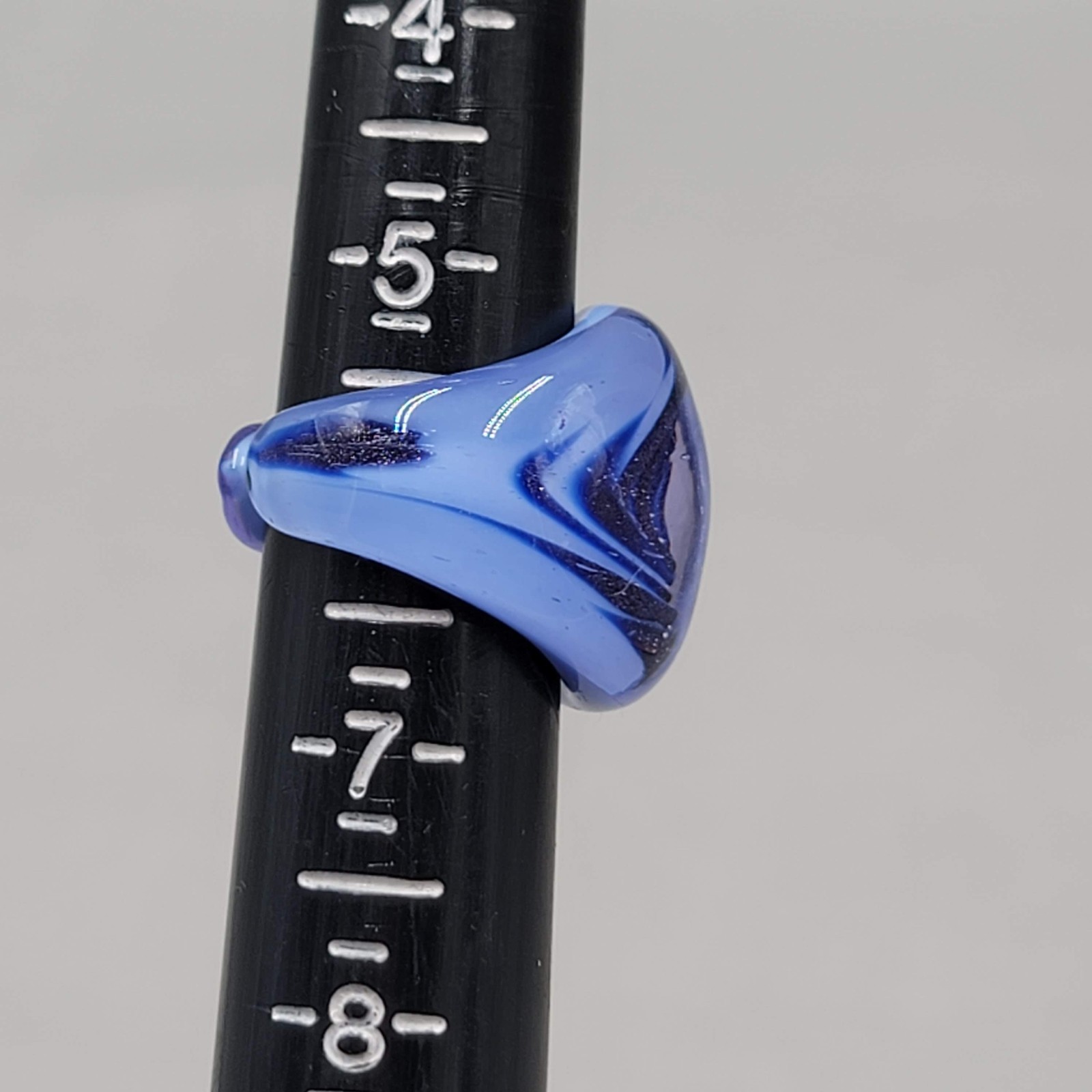 Blue Glass Wrap Cocktail Ring Womens Size 6 Swirl Band Bold