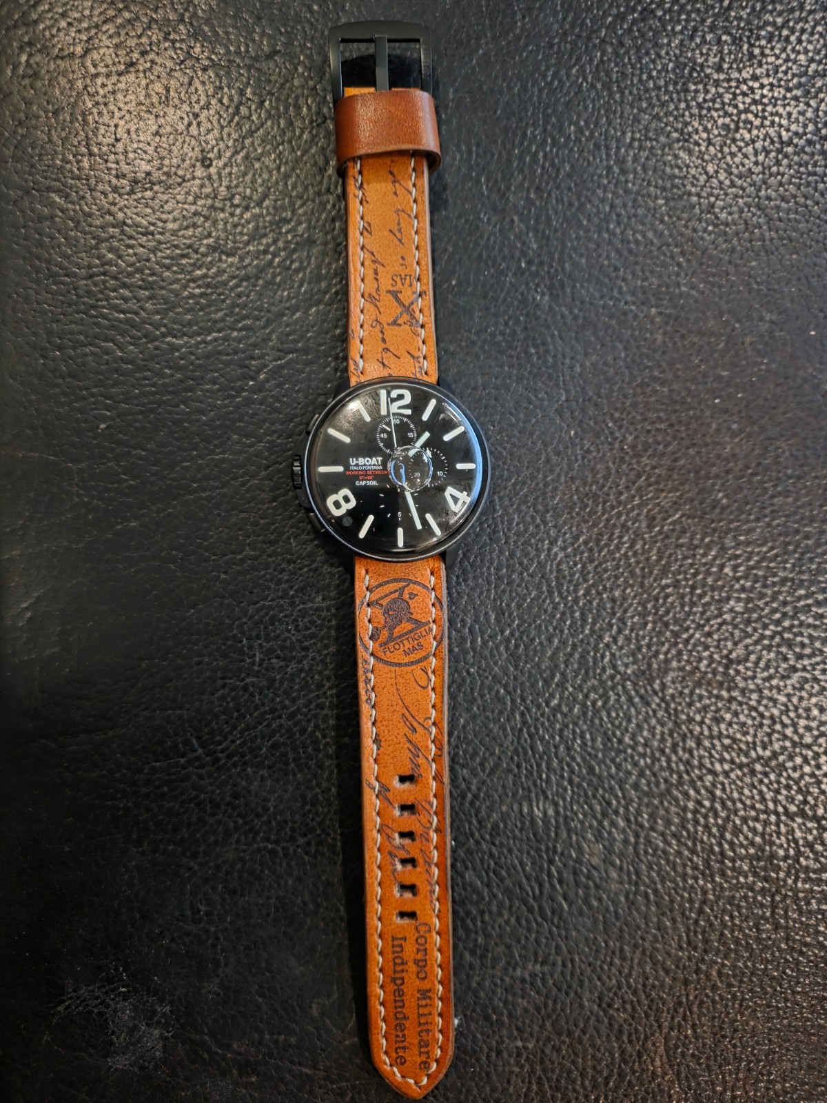 U-Boat CAPSOIL CHRONOGRAPH 8109/A, 1st Edition, RARE, 1 watch, 2 straps