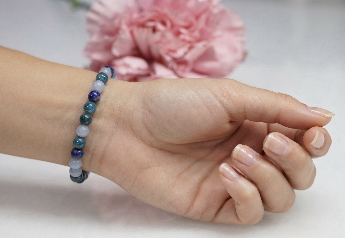 Wholesale 6 Pcs Natural Mix Crystal 6mm 7.5” Stretch Bracelet