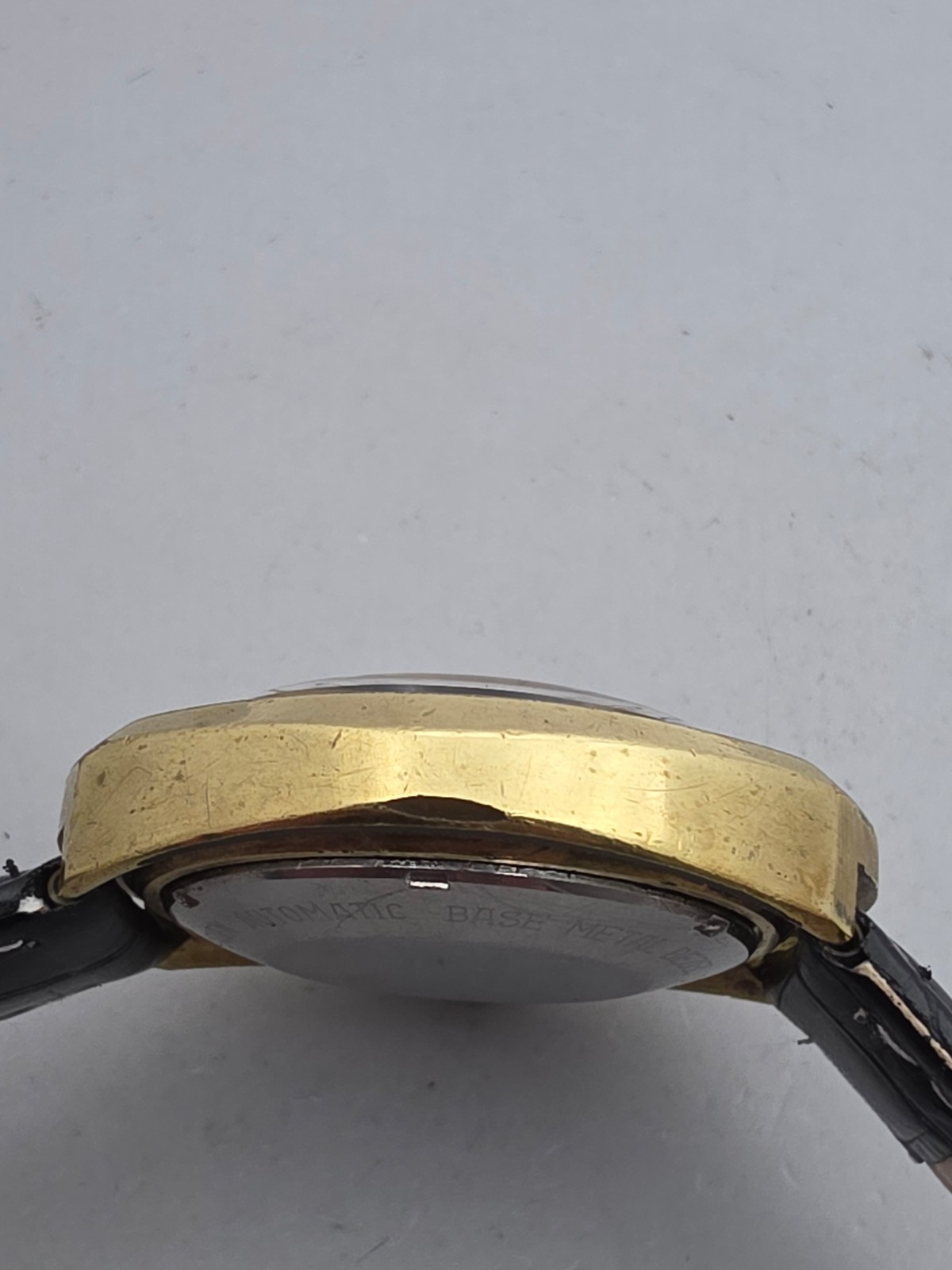 Vintage GRUEN men’s automatic watch 40mm Rocket second hand swiss made 1970s