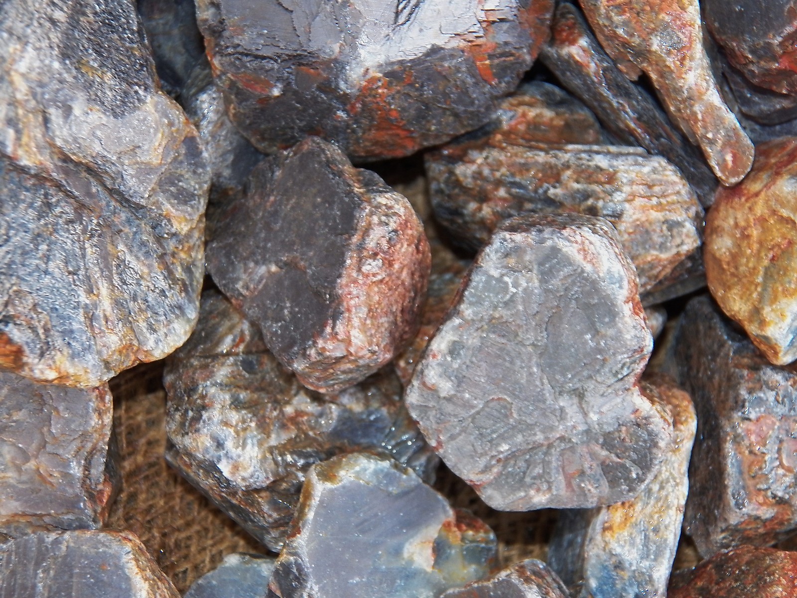 1000 Carat Lots of Blue Sapphire Rough – Plus a FREE Faceted Gemstone