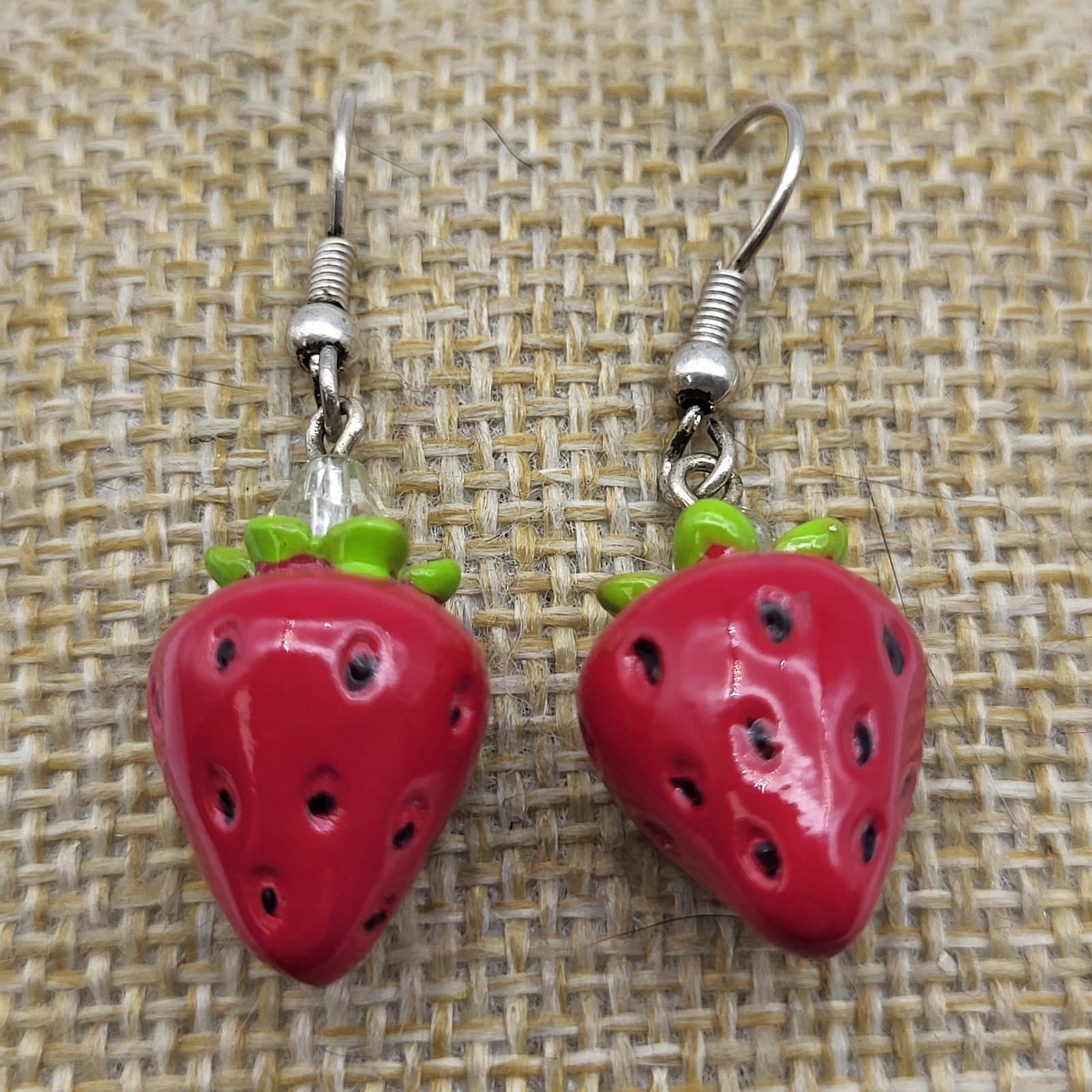 Adorable Vintage Strawberry dangle earrings flamboyant fruit food jewelry
