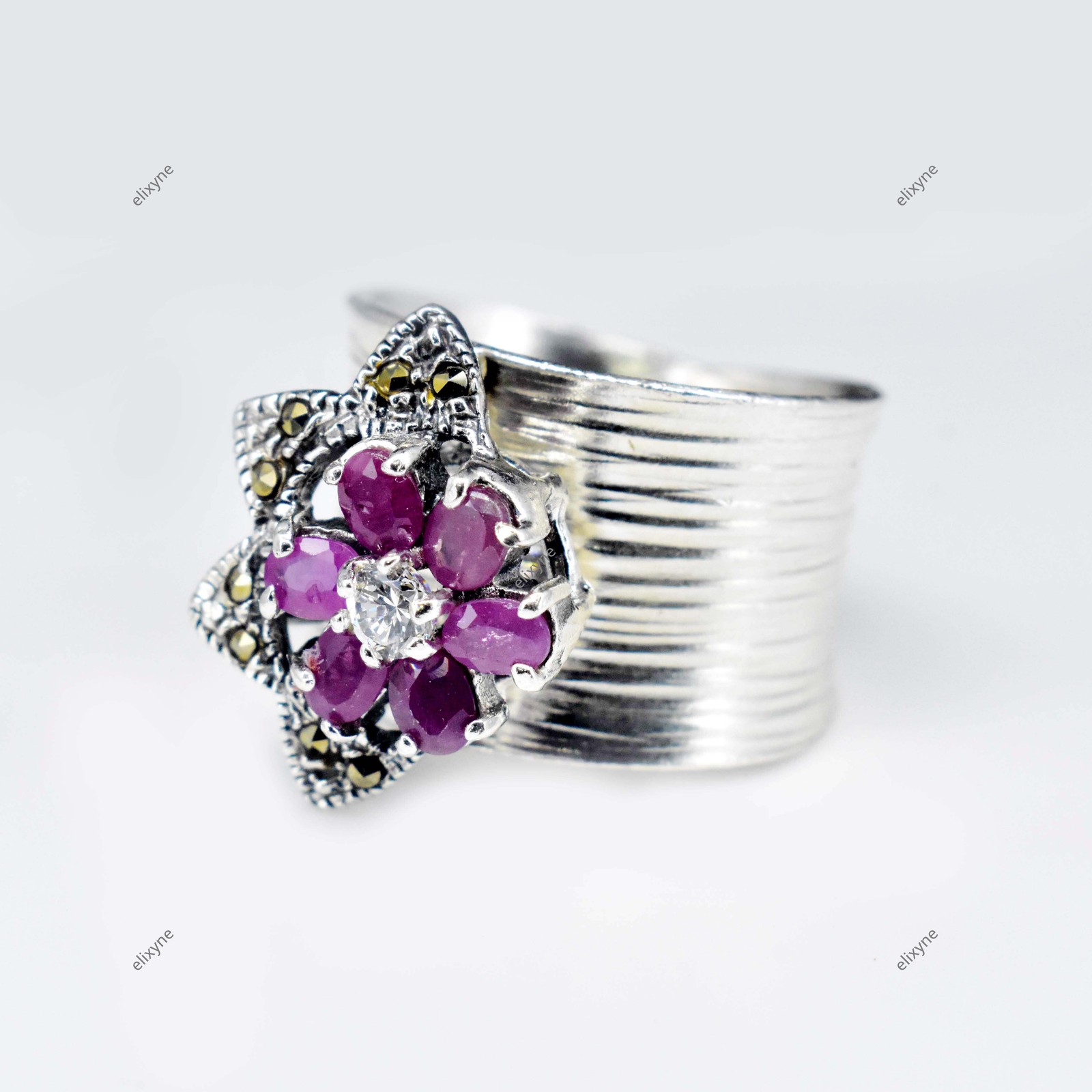 925 Sterling Silver Unheated Natural Ruby & Marcasite Adjustable Ring 7.69 GM