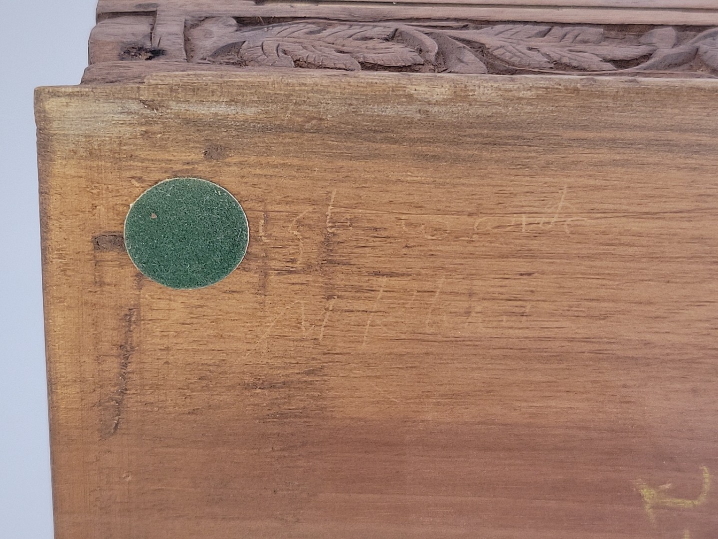 Hand Carved Kashmiri Walnut Wood Jewelry Box with Removeable Tray Signed 8.5×5.5