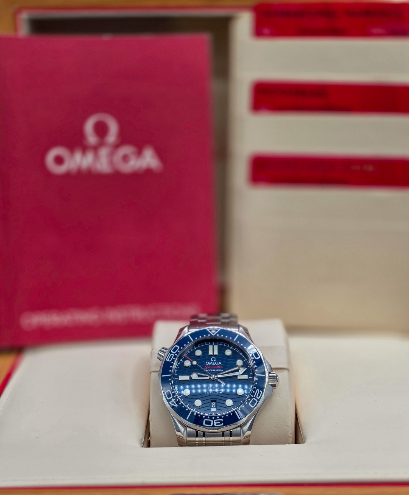 OMEGA Seamaster Diver 300M Blue “Wave” Dial 210.30.42.20.03.001 Excellent