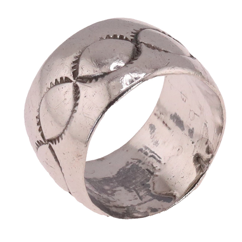 VTG Sterling Silver | Navajo Hand-Stamped Solid Cigar Band Ring | Size 7 | 10g