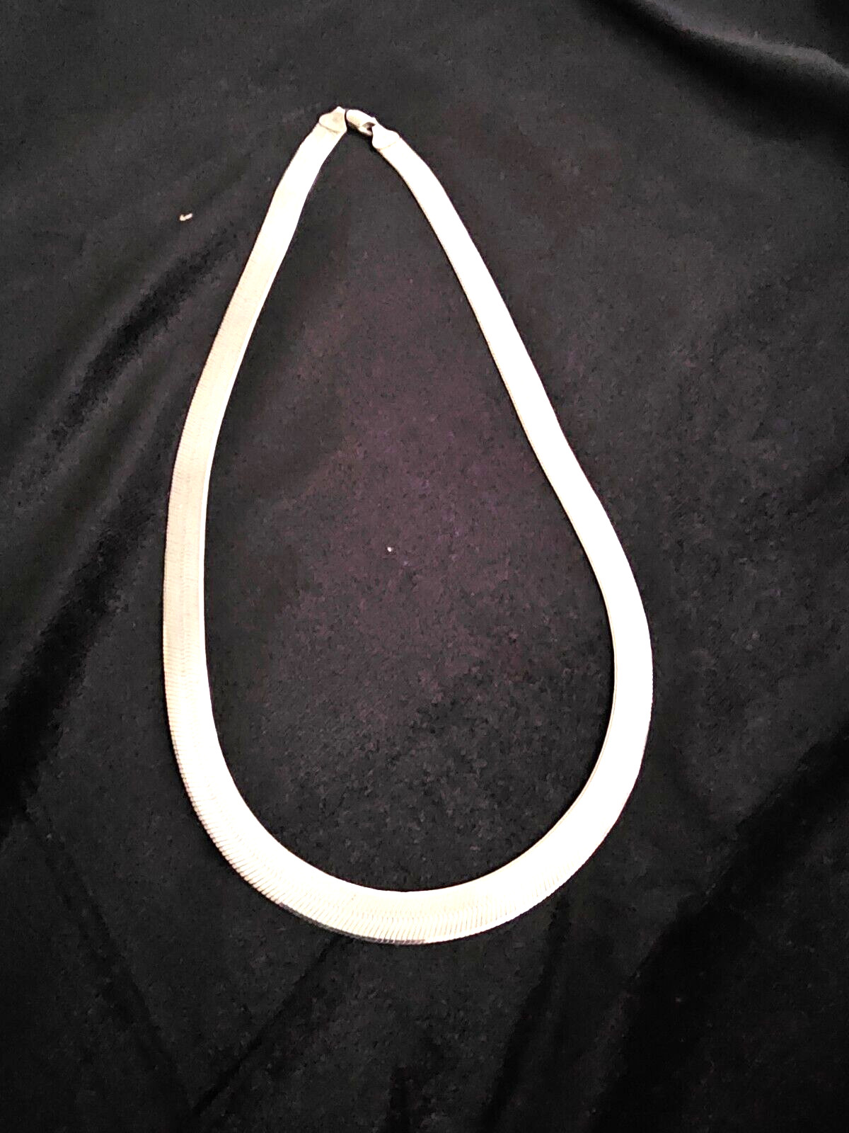 40g (STG) STERLING SILVER 24″ 61 cm CLASP END – HERRINGBONE NECKLACE VINTAGE