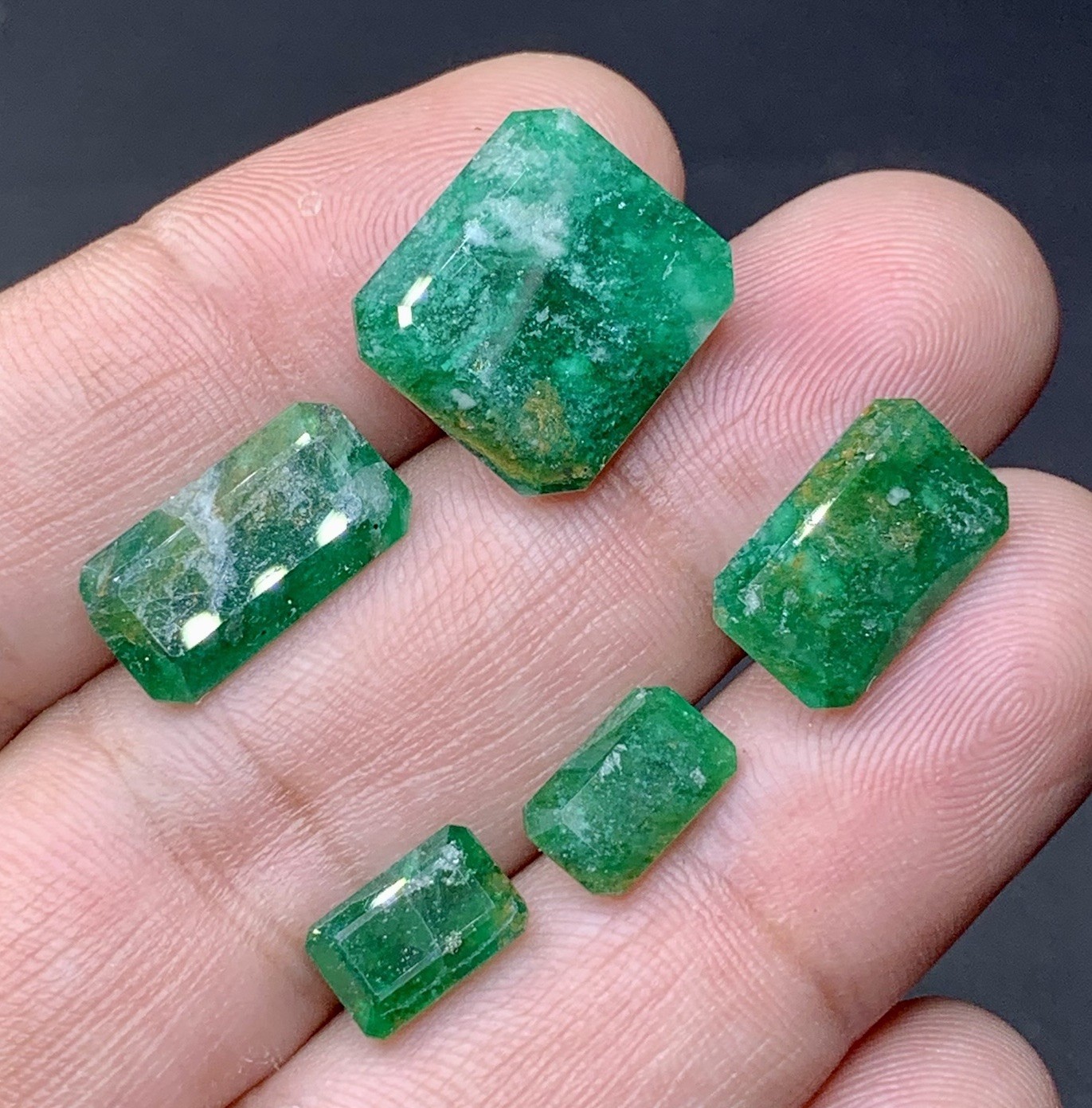 Natural Emerald gemstones 31 Carat Lot For Locket/ Pendant, Anniversary Gift