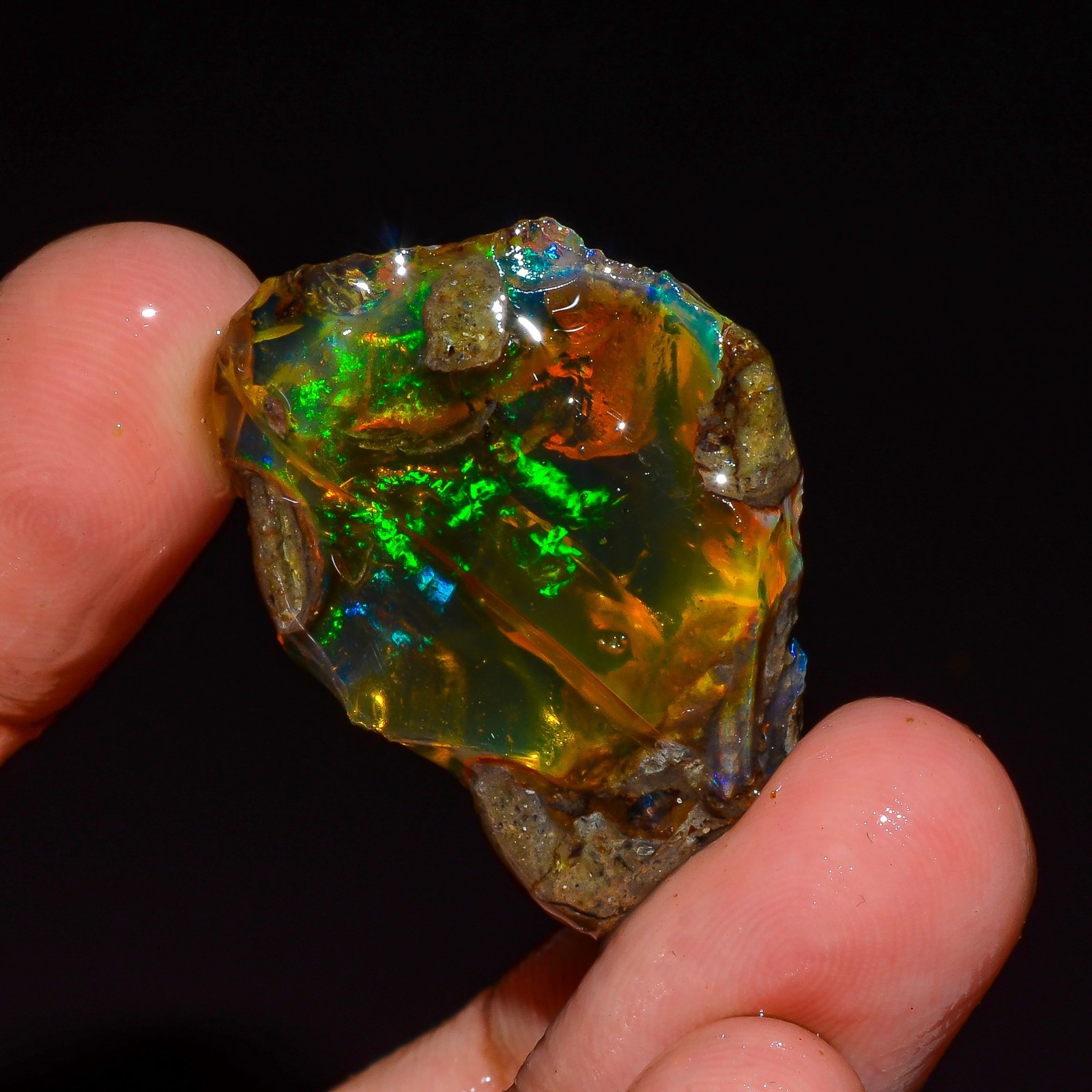 Classic Top Grade-100%Natural Welo Fire Ethiopian Oil Opal Rough-28.00 Carat