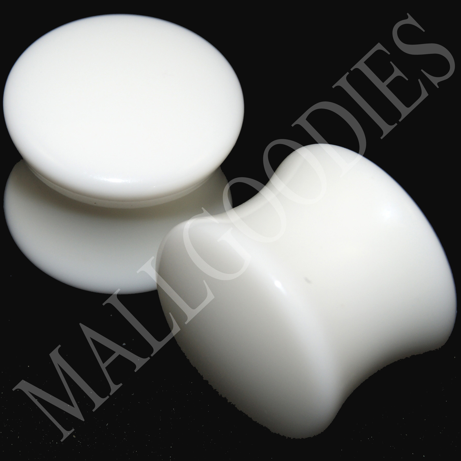 0441 Double Flare Saddle Solid White Acrylic Ear Plugs Earlets 1/2″ Inch 12.7mm