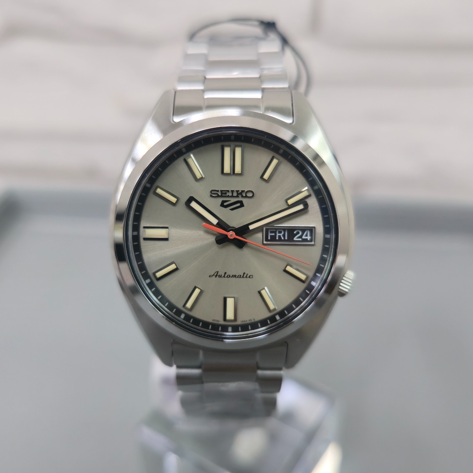 Seiko 5 Sports SNXS Series SRPK91K1 Ivory Dial 37.4mm Automatic New Men’s Watch