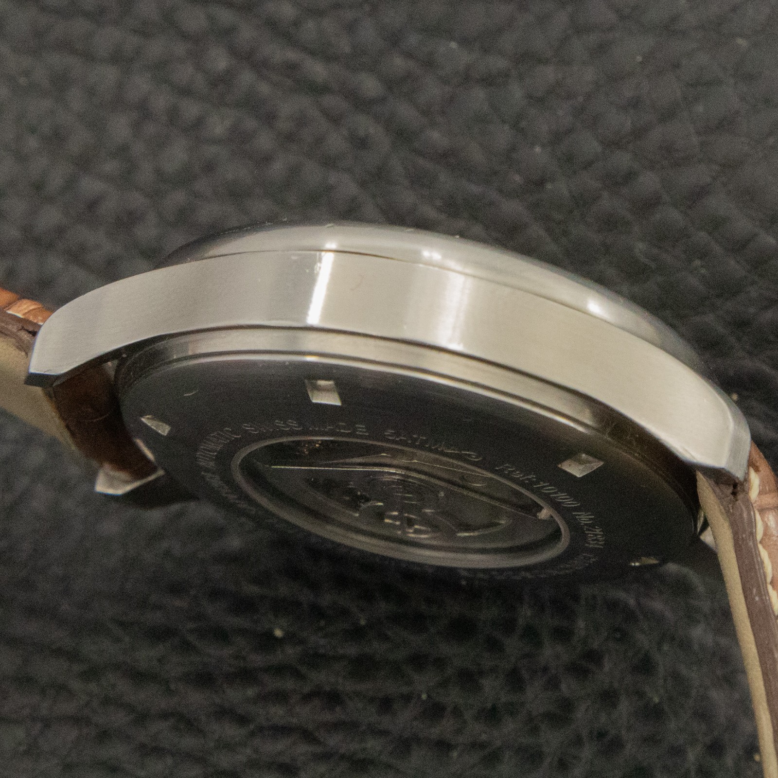 Ernst Benz 47mm ChronoScope GC10118 Parchment Dial Leather Strap – Rare