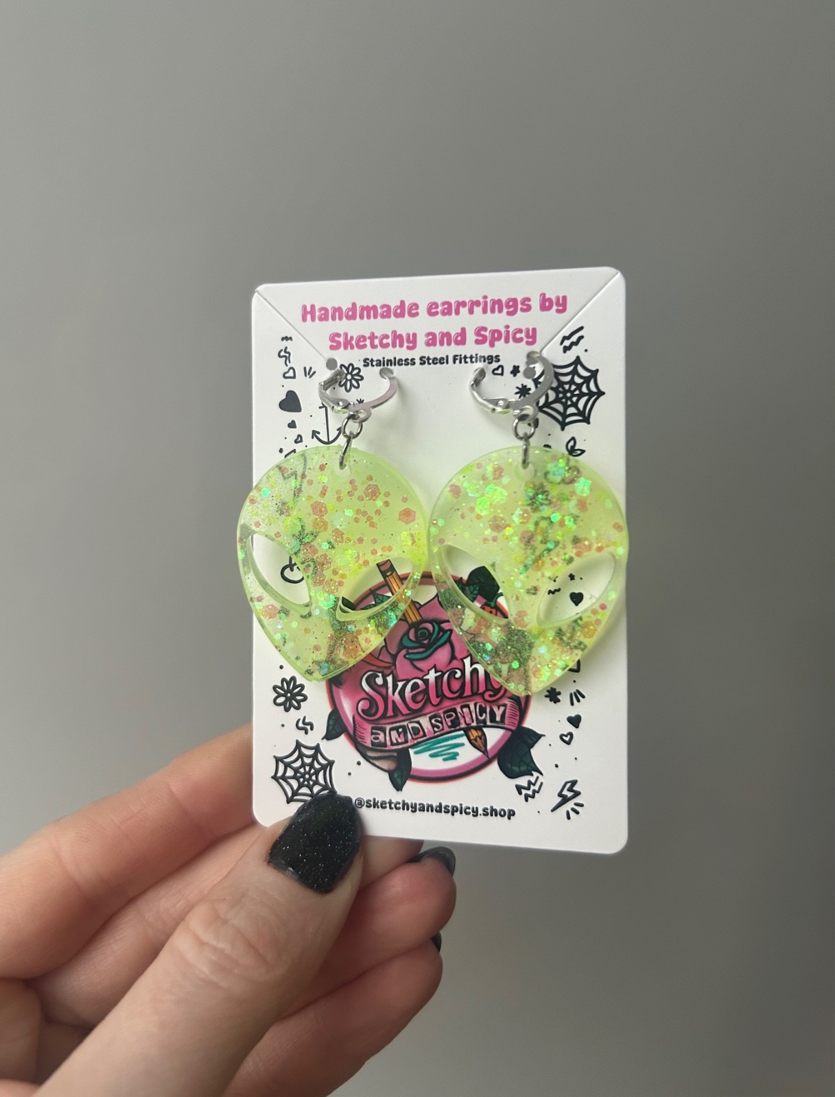 Glow in the Dark Alien Head Earrings – Neon Glitter Resin – Stainless Steel