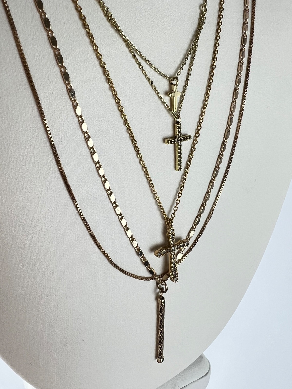 Fashion 3 Necklaces Lot Chains Gold Tone 3 Crosses 1 Bar Pendant Layering Set