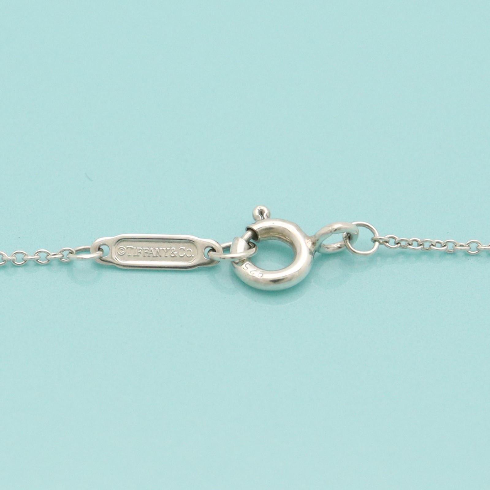 Tiffany & Co. Return to Round Tag Pendant Necklace 16″ Sterling Silver 925