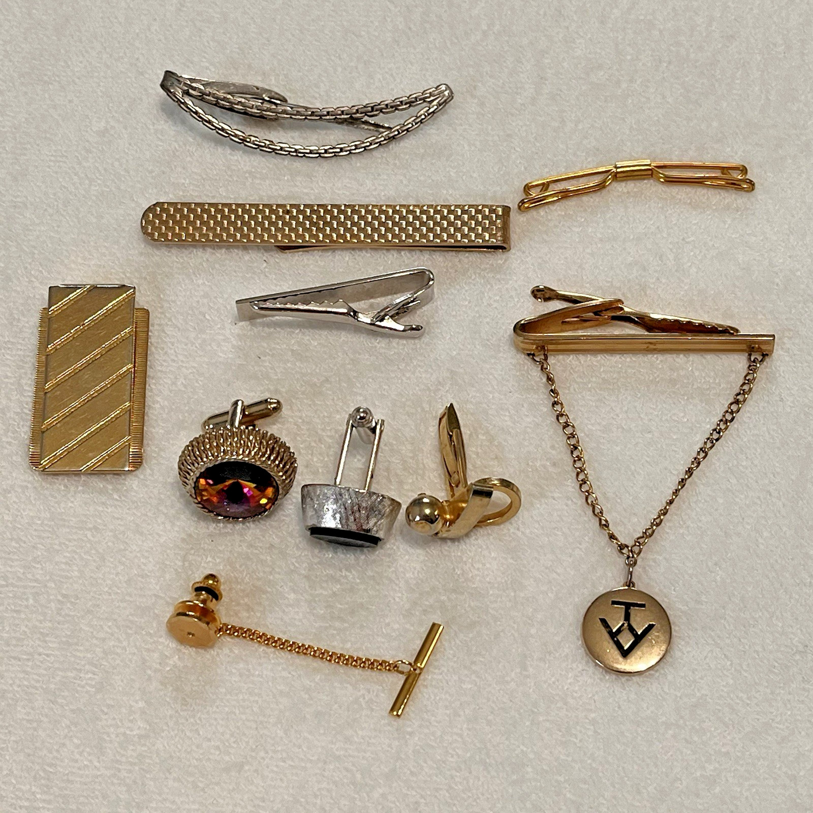 Collection Vintage Junk Drawer Lot Tie Bars Lapel Pins Single Cufflinks 38 Items