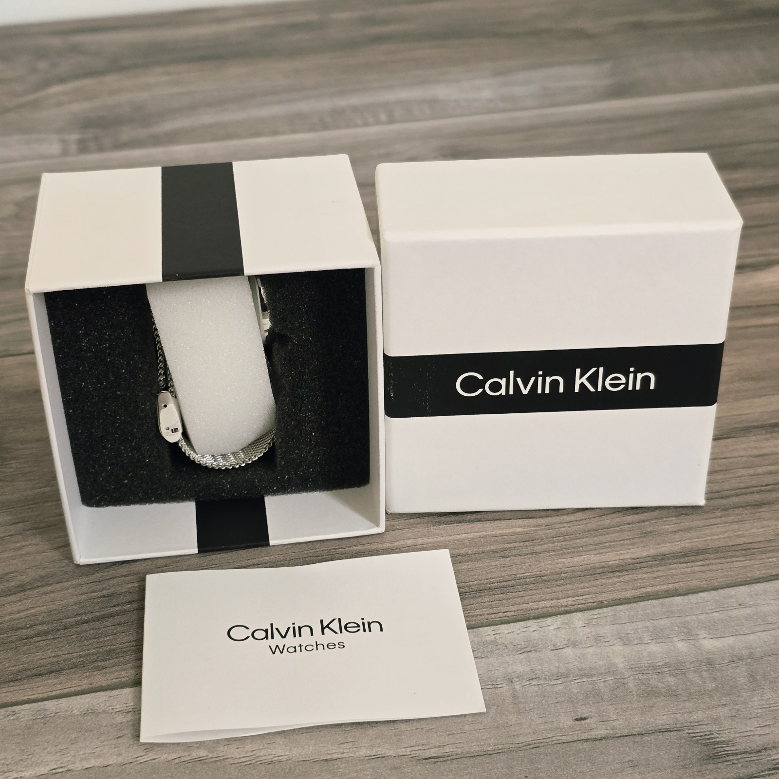Calvin Klein Iconic Women’s Quartz Mesh Bracelet Watch Stainless Steel Silver