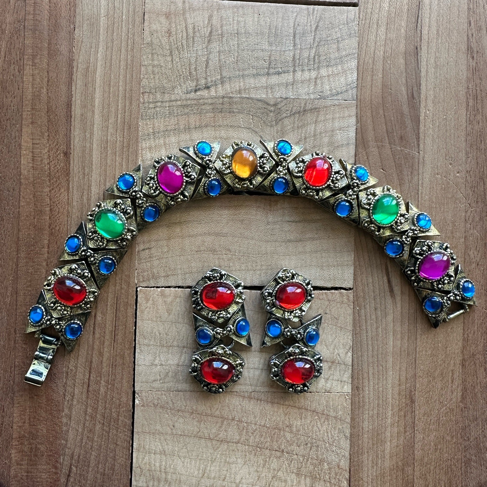 VTG Byzantine Etruscan Mogul Cabs Bracelet 7 Inch w Earrings Multicolor Ornate