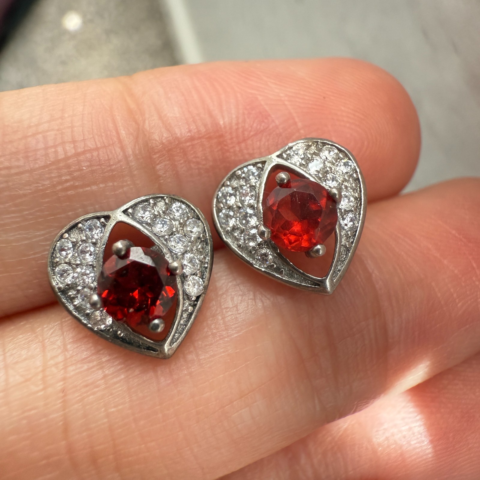 925 Sterling Silver Earrings 4mm Natural Rhodolite Garnet Gemstone Zircon Heart