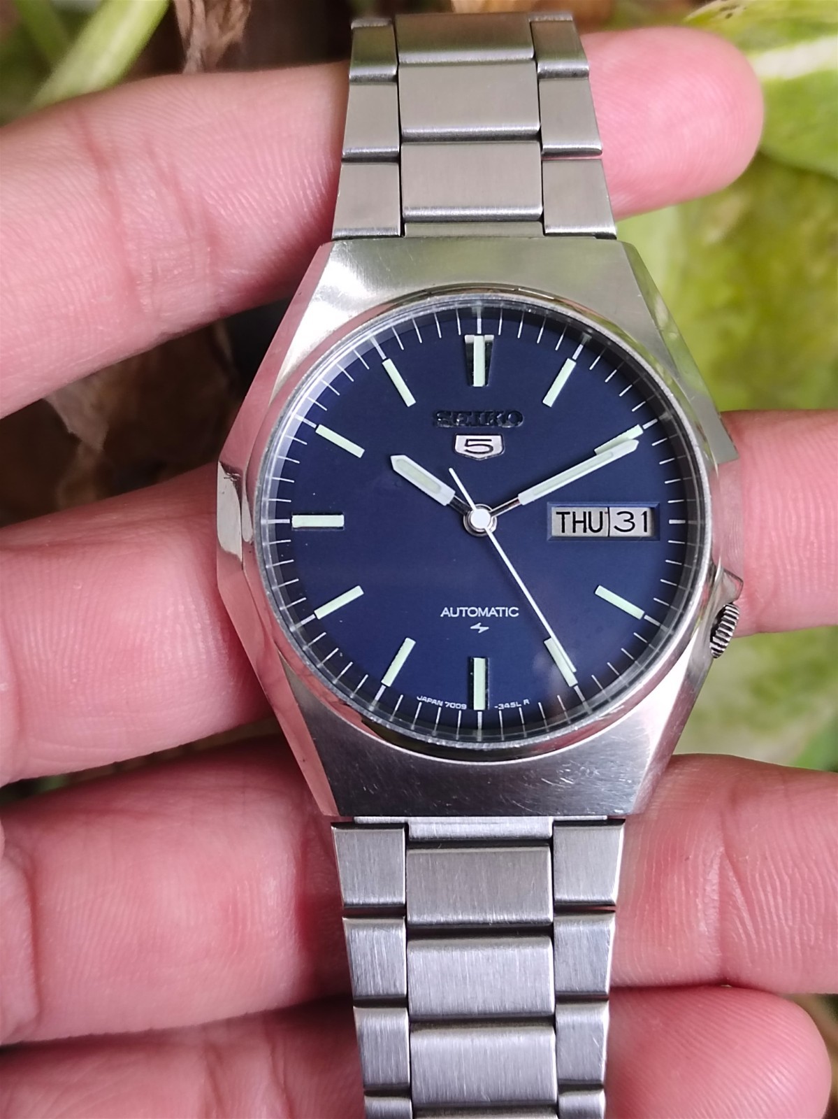 Mint Seiko 5 Automatic Deep Royal Blue Dial — 7009-8830 Japan Collector’s Grade