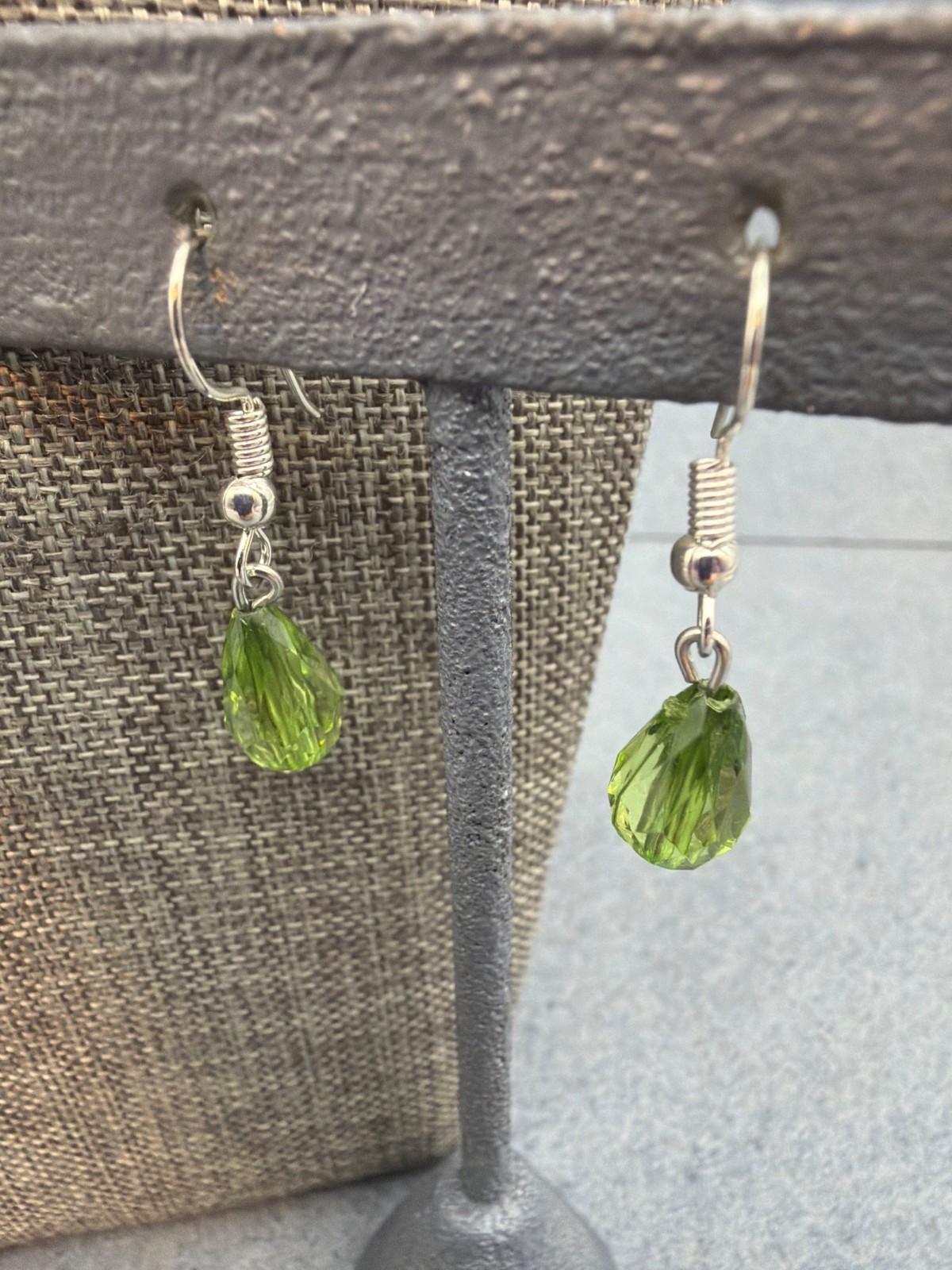 Beaded Y-Drop Necklace Earrings Set 15 In Silver Chain Olive Green Teardrop Glam