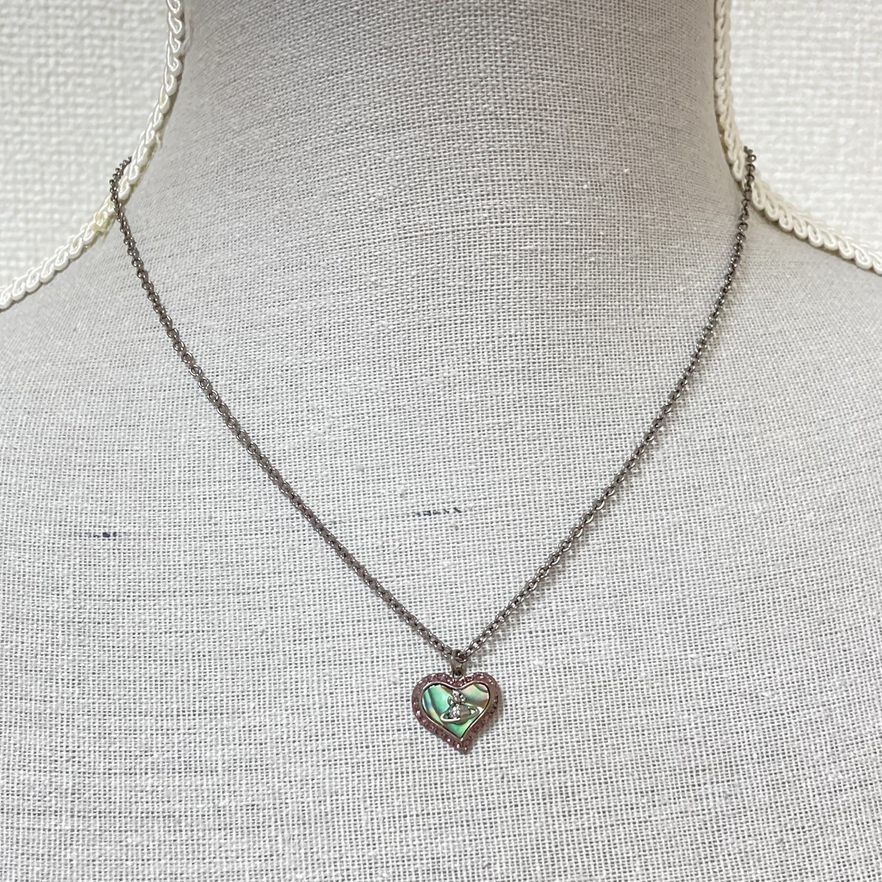 Vivienne Westwood Necklace PETRA Heart Shell Gunmetal NO BOX [EJ3643