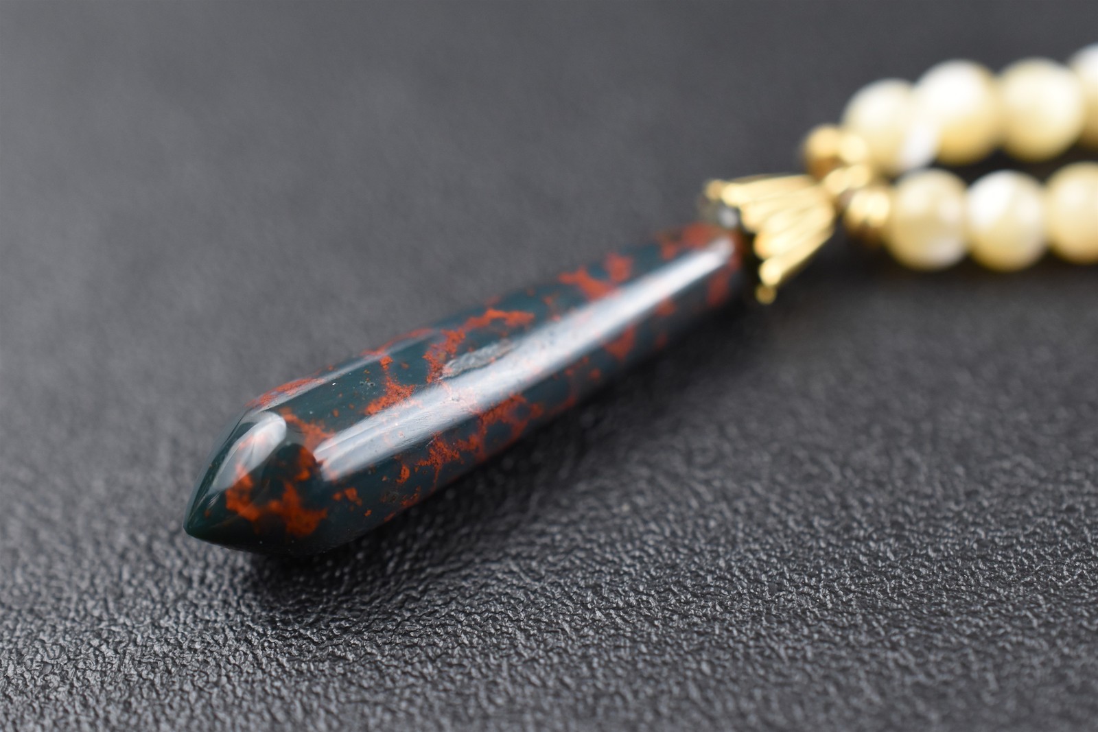 Handmade Studio Bloodstone Drop Necklace Red MOP Beads 14K Gold 15-1/2 in