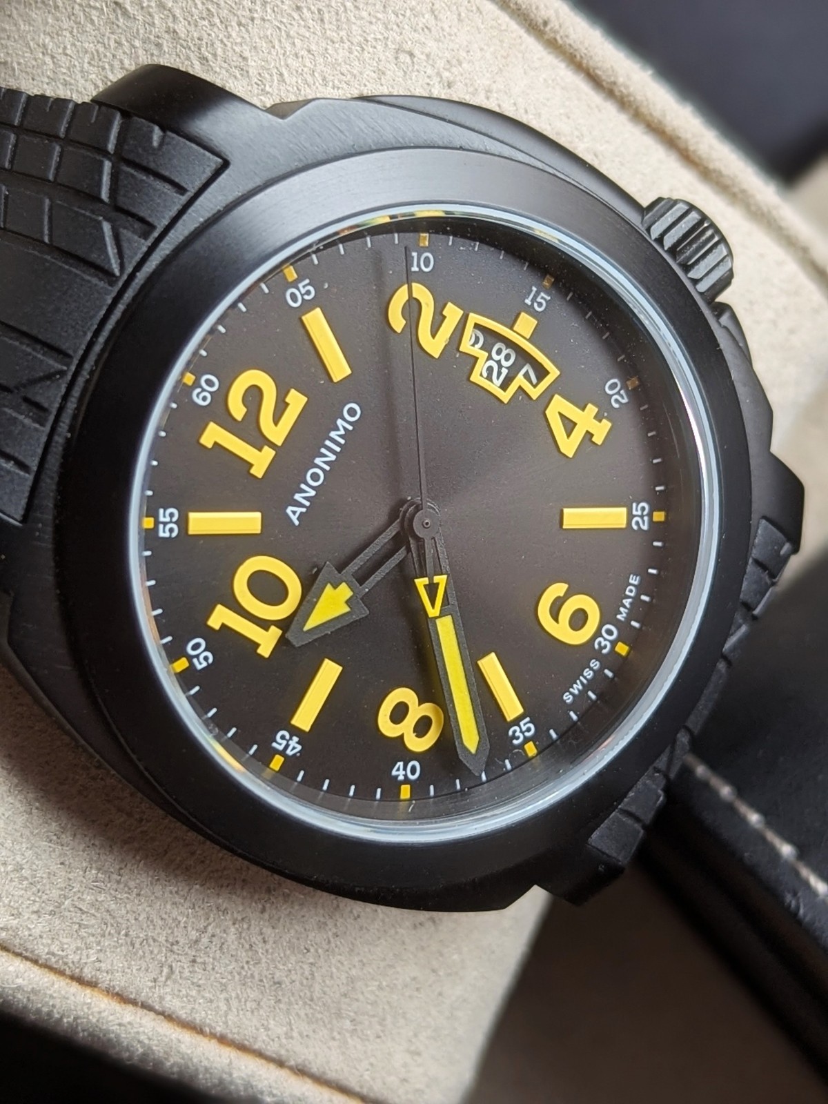 Anonimo Sailor Excellent condition Swiss Made Automatic Black w/Yellow accents