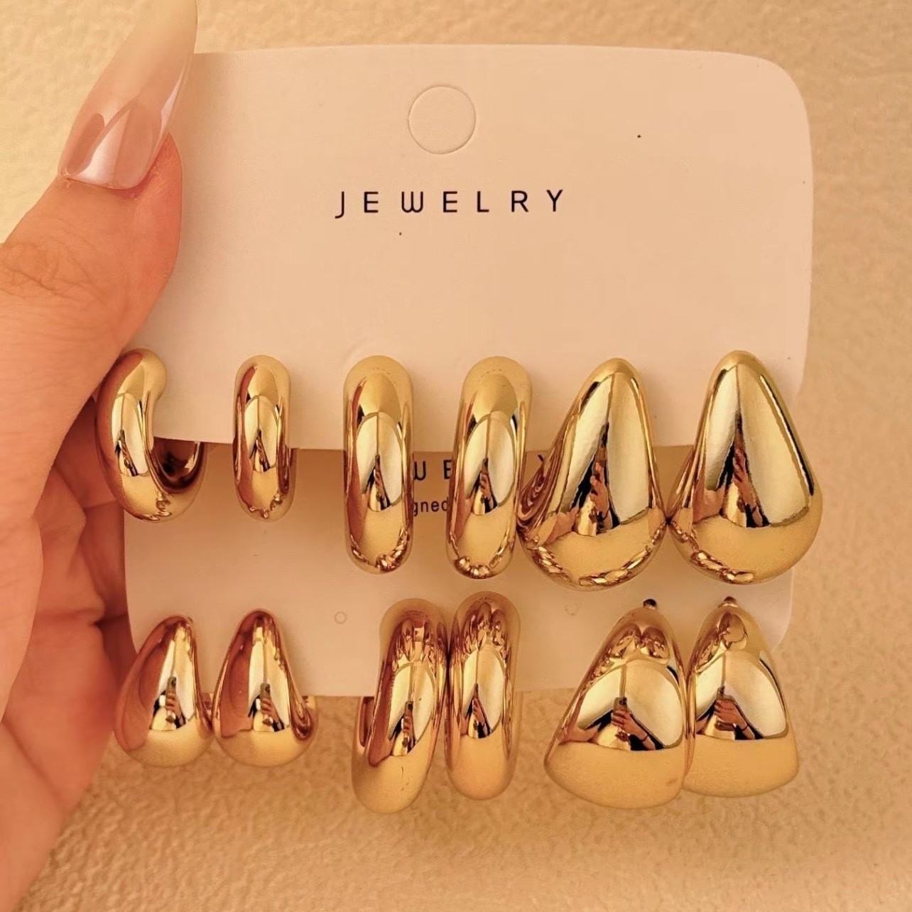 Women 2Pcs Gold Hoop Earrings Fashion Simple Solid Color Niche Design