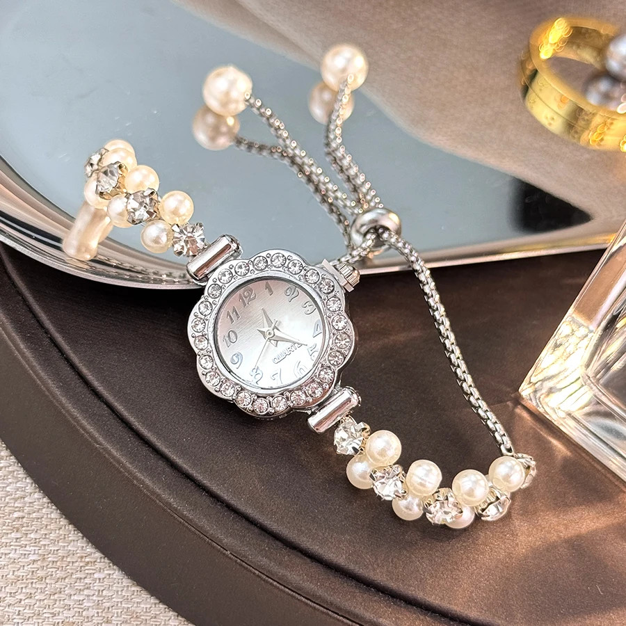Double-Row Pearl Pull-Open Bracelet Diamond-Encrusted Case Arabic Numeral Scale