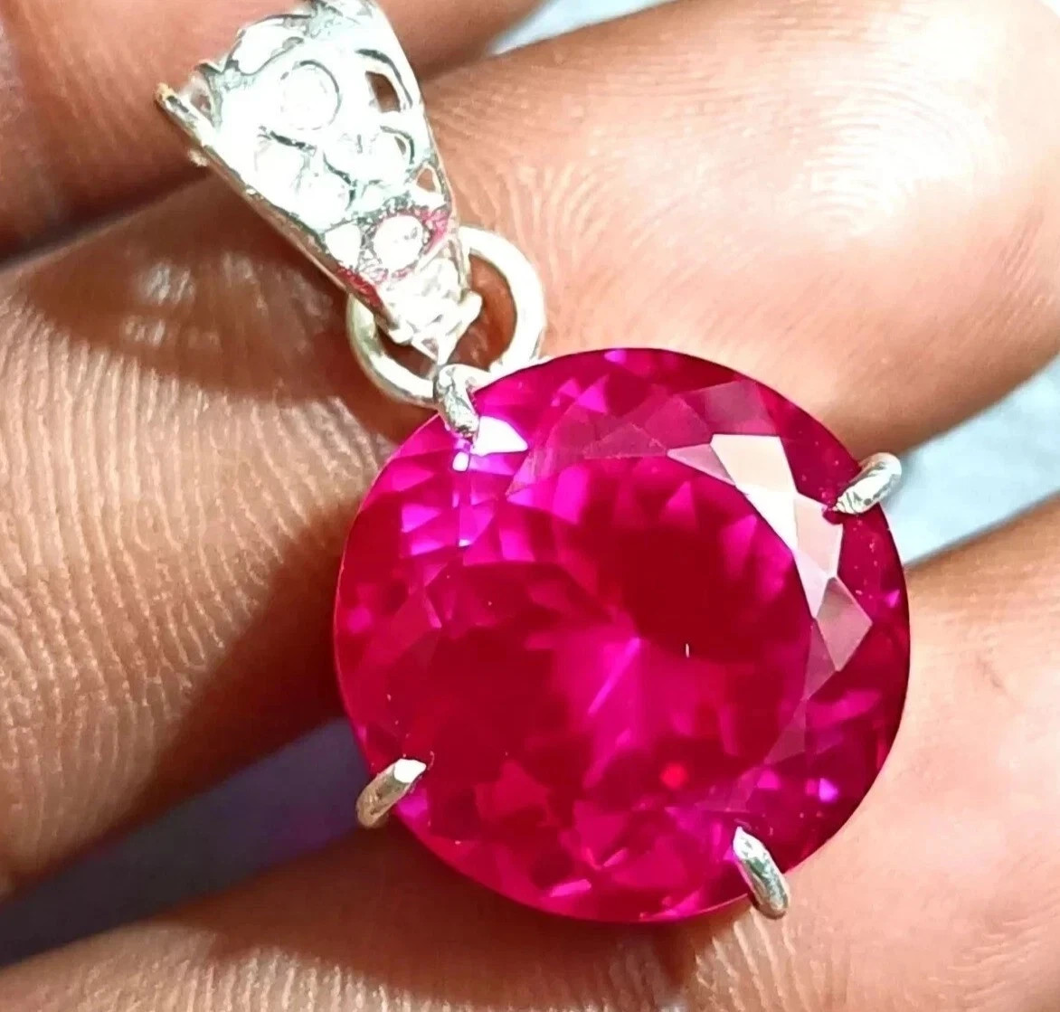 Certified 28 Ct Natural Pink Sapphire 925 Silver Pendant Loose Gemstone
