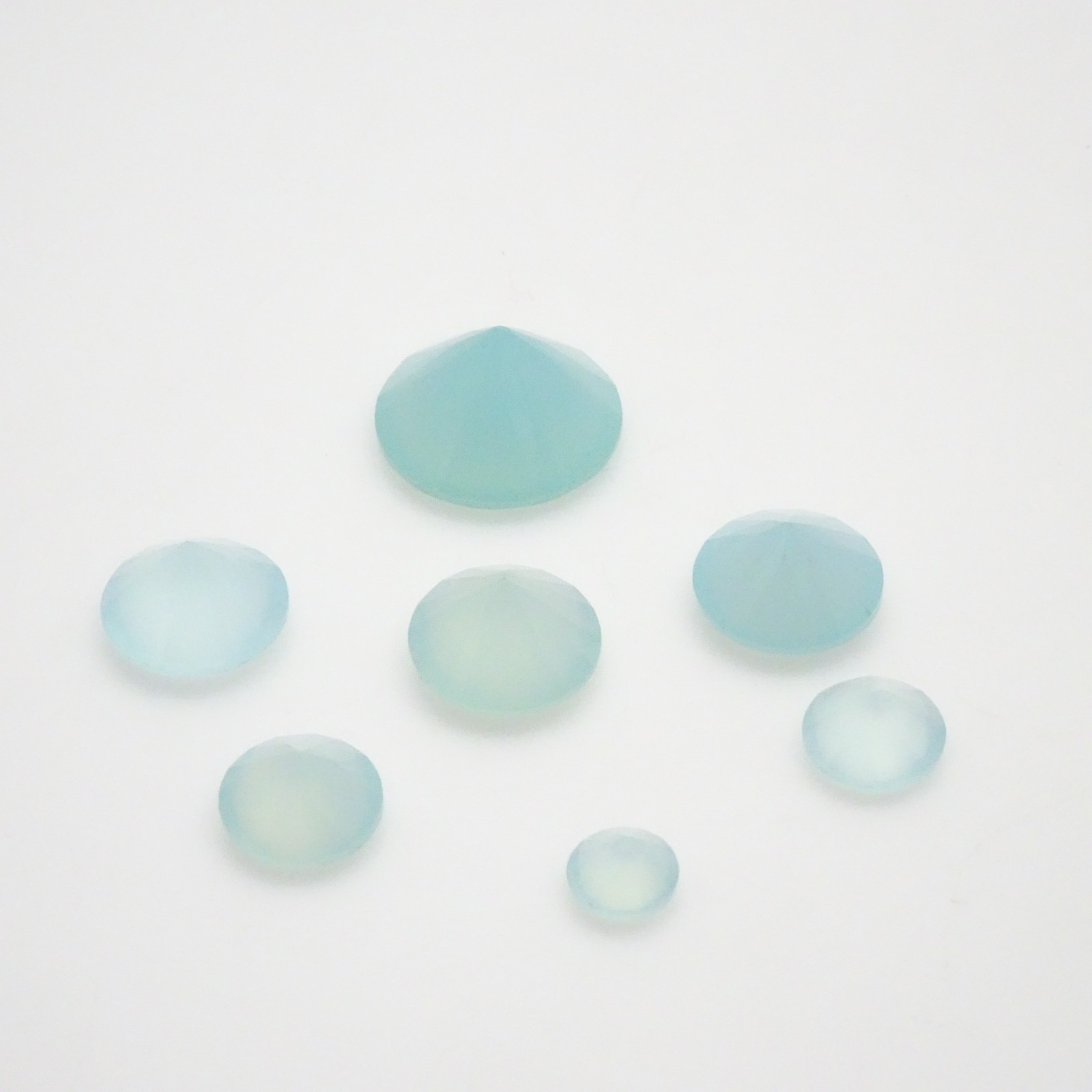 25.0CTW Mixed Parcel Blue Chalcedony – Round Mixed MM Chalcedony Gemstones