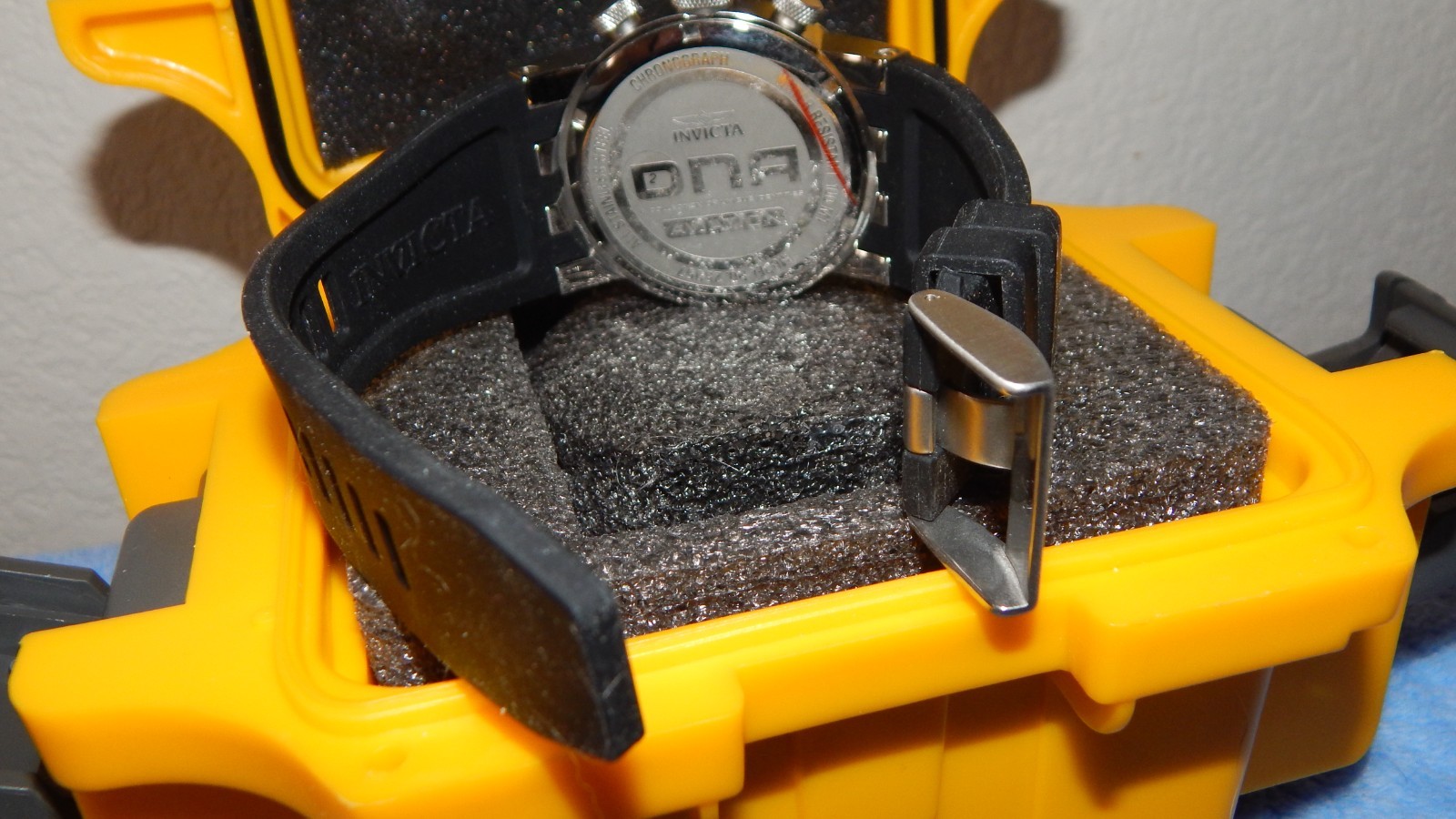 INVICTA DNA Men Chronograph Stainless Silicone 46mm Watch 100m 25057 with Case
