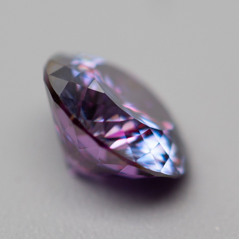 Purple-blue Round 100 Face Cut Moissanite Loose Stone 6.5mm 1.0ct Russian Cut