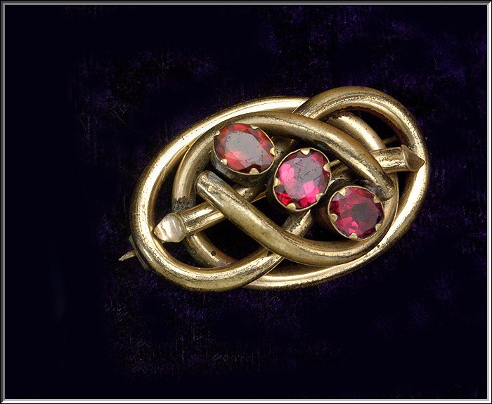 Antique Victorian Love Knot Gold Filled 3 Lg Ruby Glass Brooch