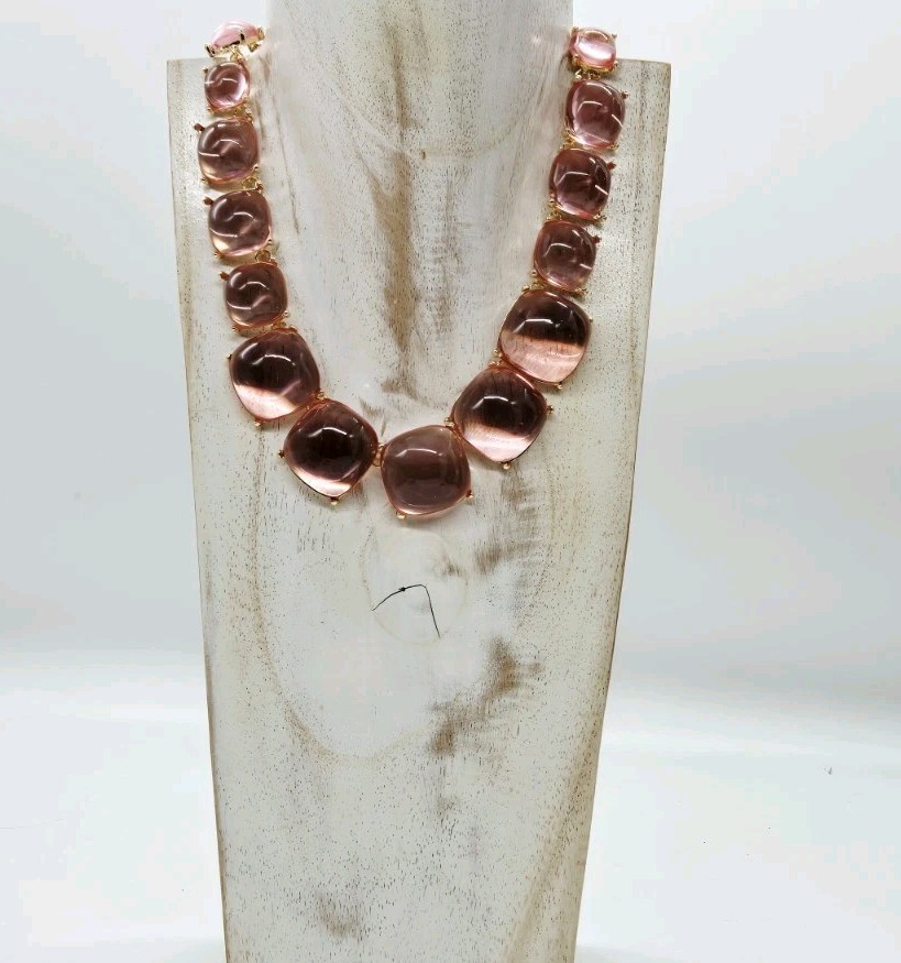 Pink Gripoix Style Necklace Cabochon Gold Tone Graduated Jelly Belly 18.5 in
