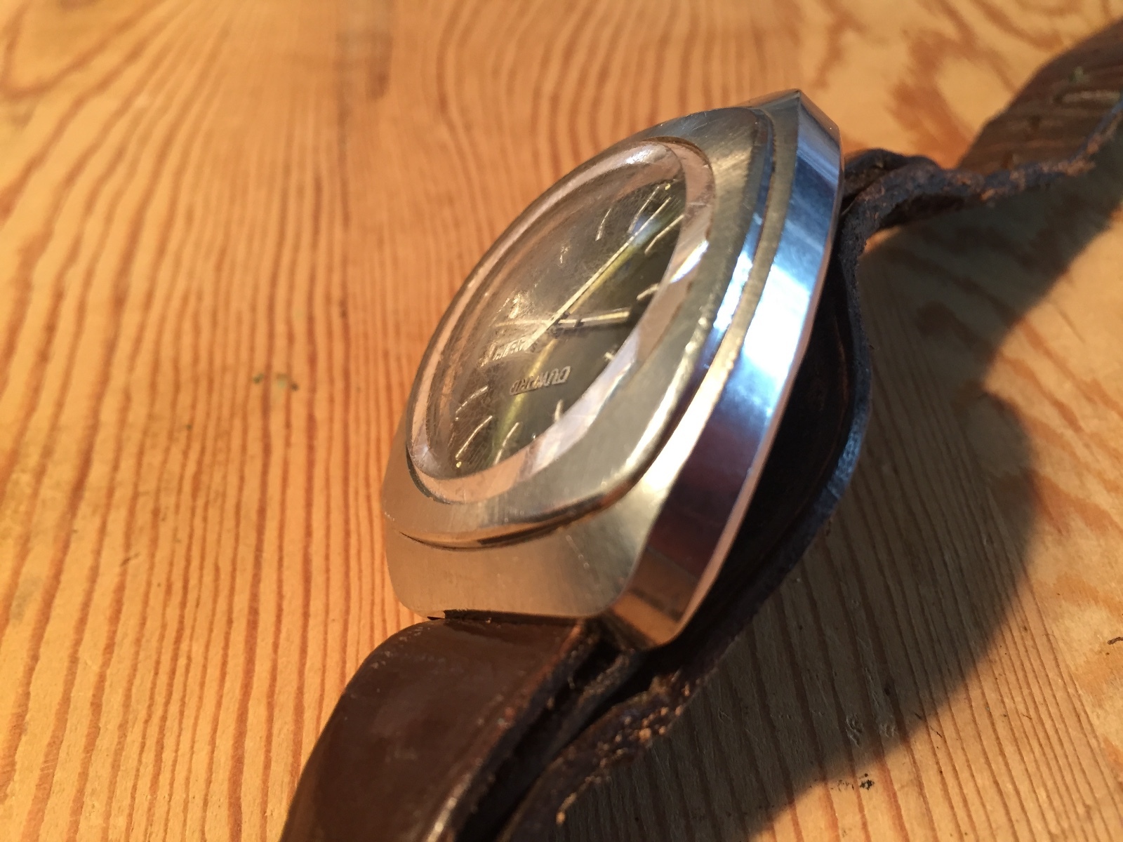 Vintage Watch – DUWARD Automatic 100M – Stainless Steel – Incabloc