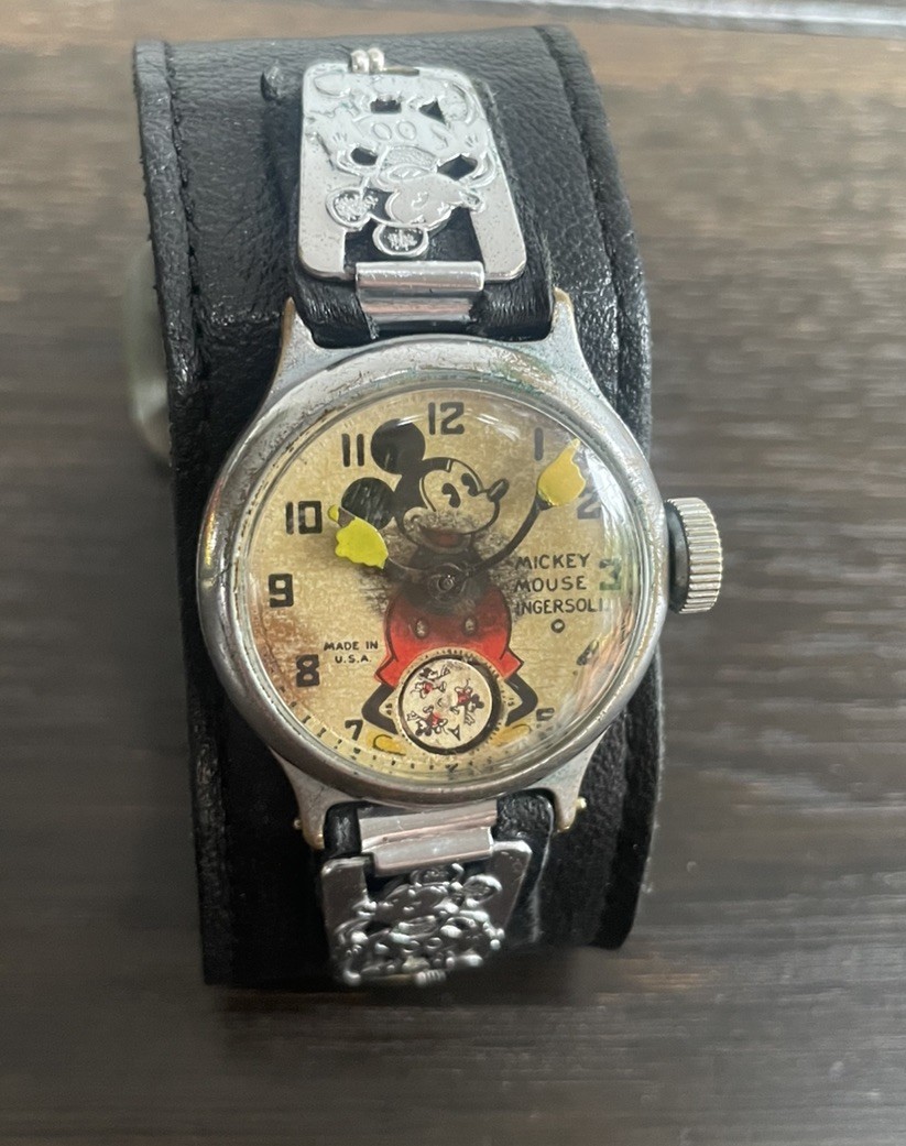 Original 1930’s Ingersoll Mickey Mouse Wrist Watch – Working/For Restoration