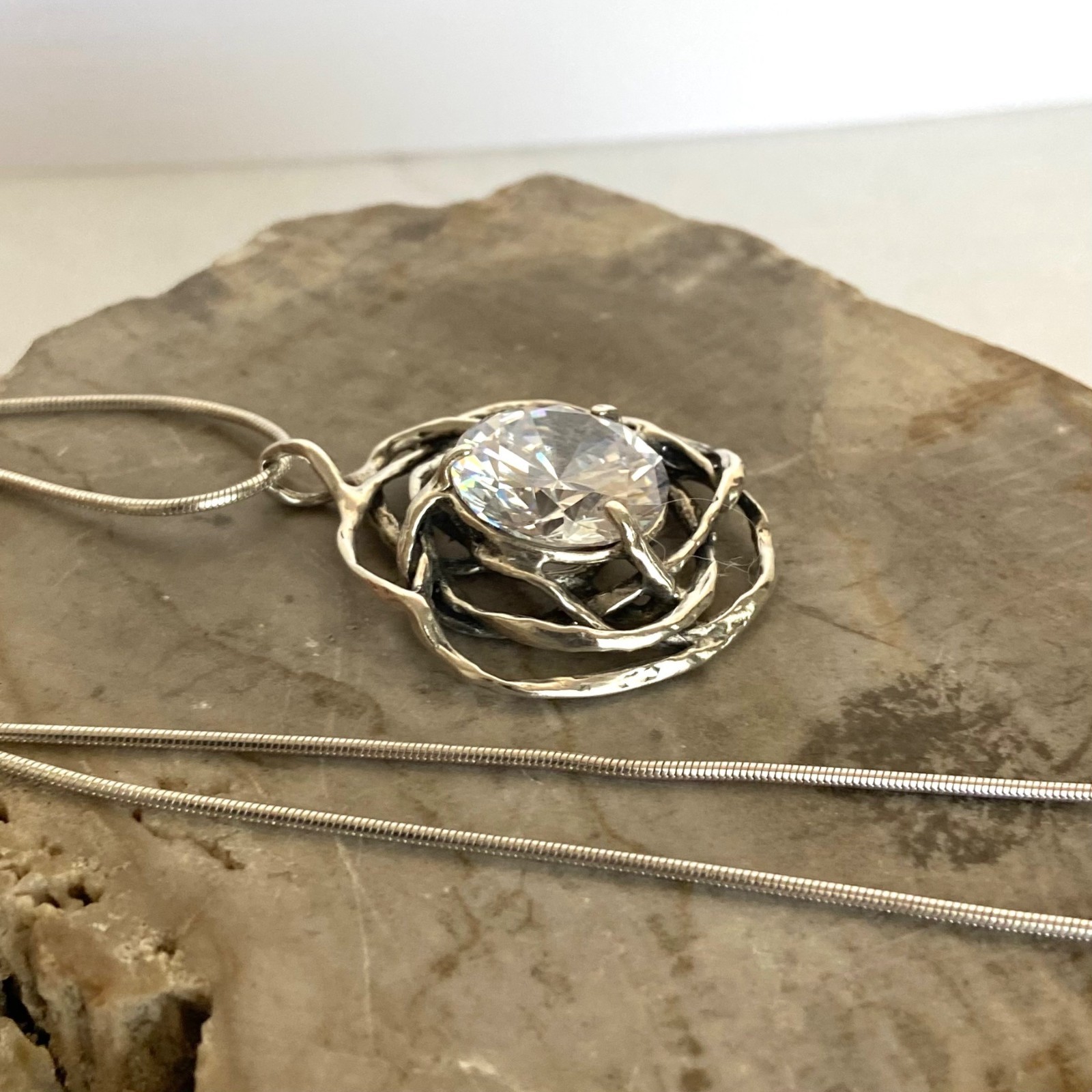 Sterling Silver 925 PZ Israel Large Round Modernist Pendant Necklace 18″