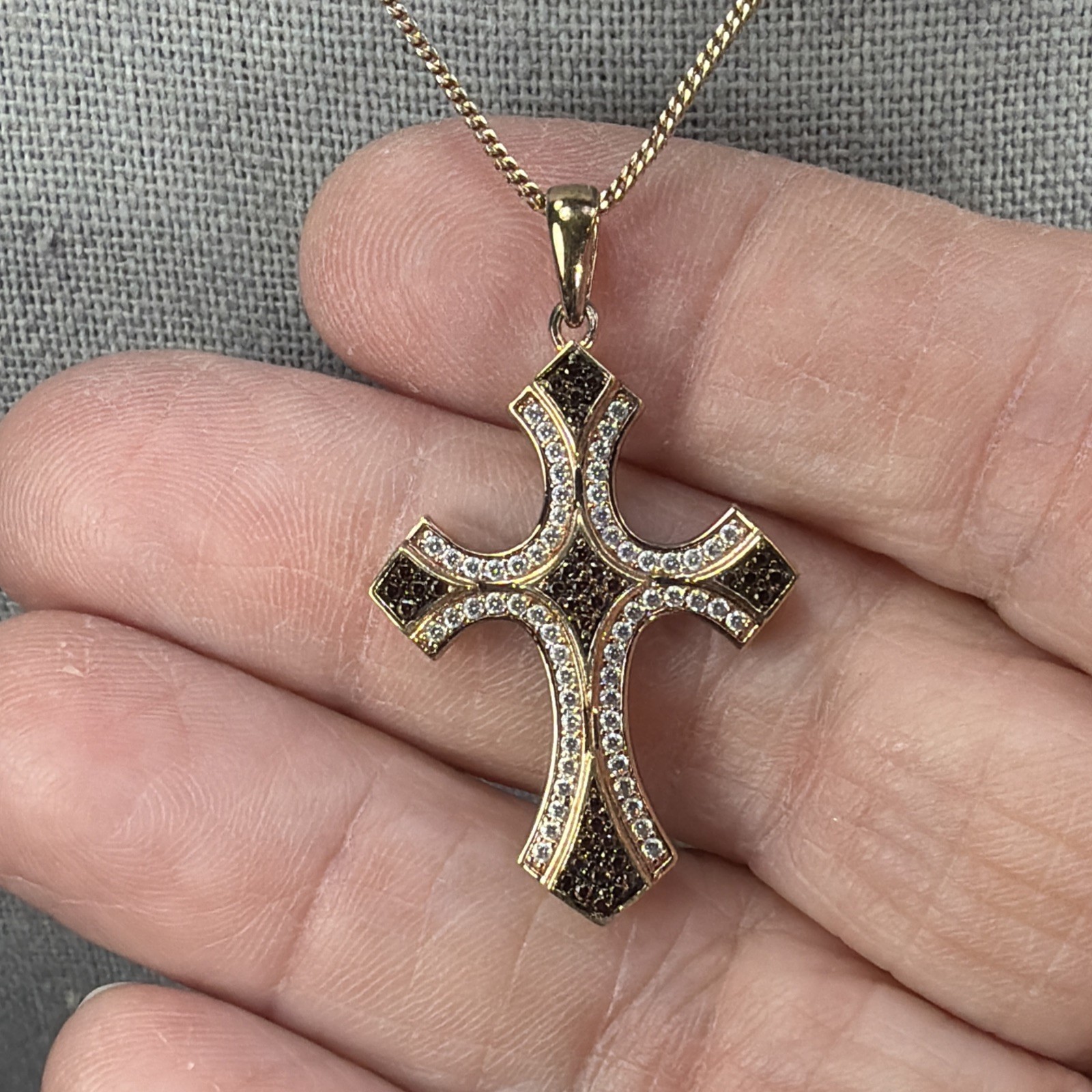 BBJ Sterling Silver Cross & Chain Rose gold CZ 925 BBJ Bangkok Ratnaraj Jewelers