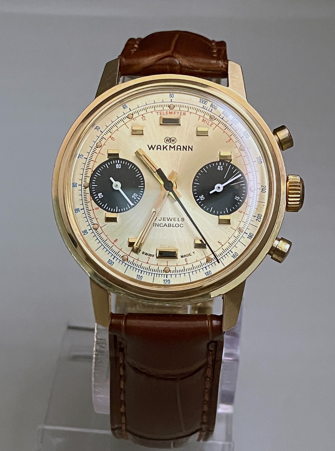 Vintage Wakmann 1376 Chronograph Valjoux 7733 Gold-tone, Working Well