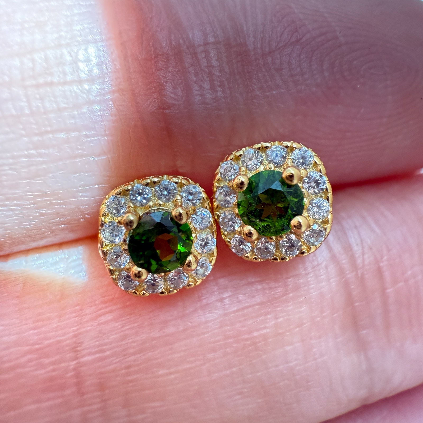 925 Sterling Silver Earrings 3mm Green Natural Diopside Gemstone Zircon Stud NEW