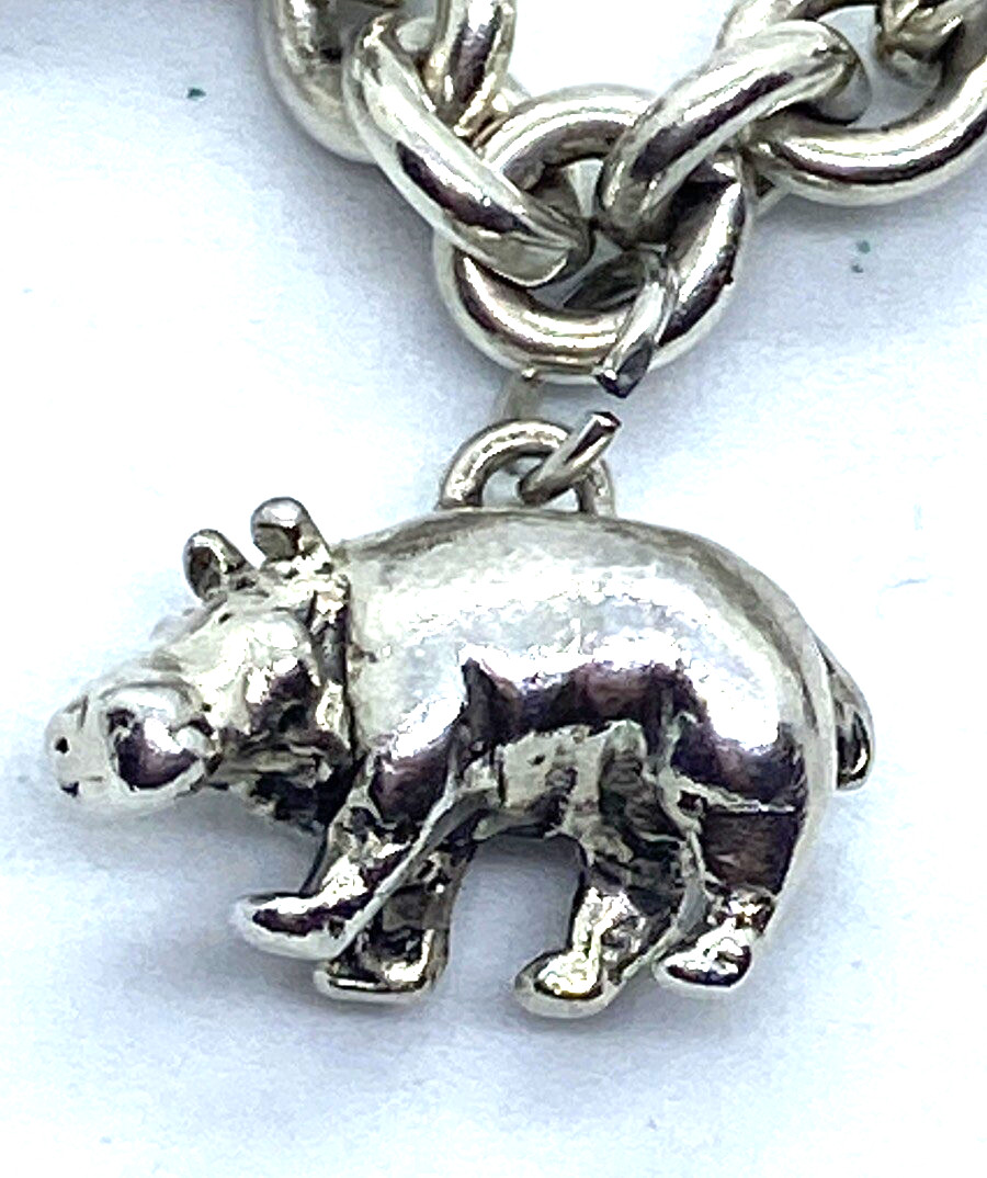 RARE SUSAN CUMMINGS STERLING SILVER (5) AFRICAN ANIMALS MBUGANI CHARM BRACELET