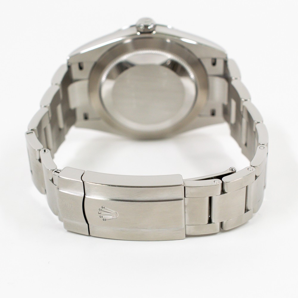 Rolex Oyster Perpetual 41 124300 Green Dial Stainless Steel Box & Papers Mint
