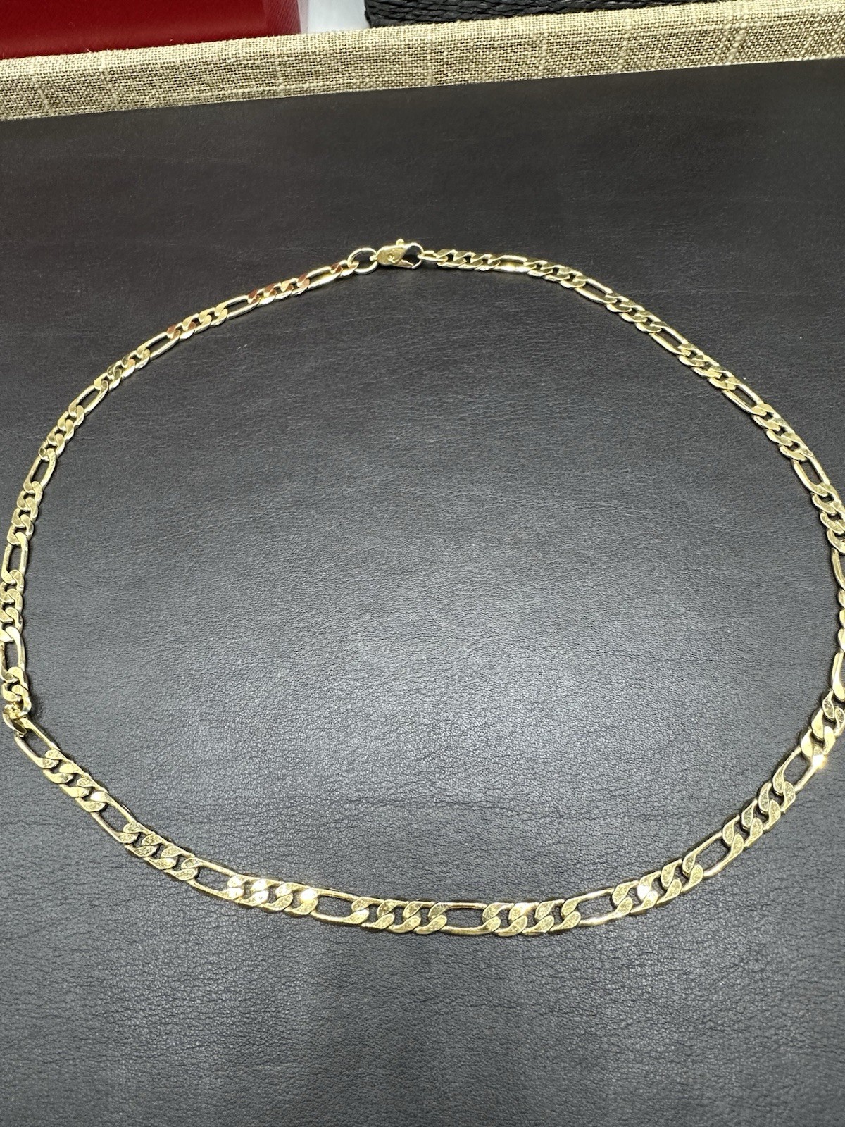 Vintage Gold Tone FIGARO Flat Link Chain Necklace 18.5 Inches Excellent Cond