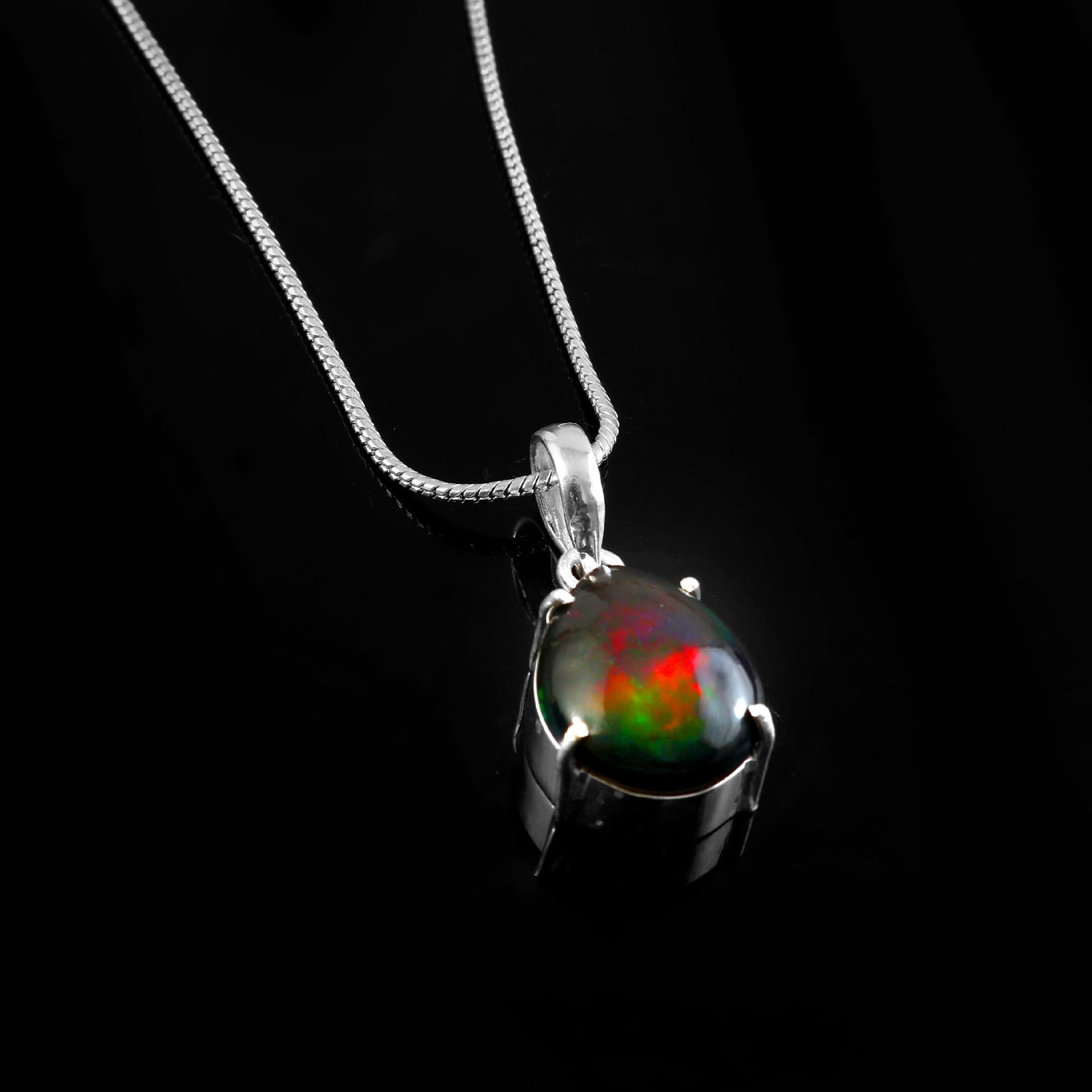 Vintage Style Black Opal Pendant Oval Silver Necklace Women’s Jewelry3303