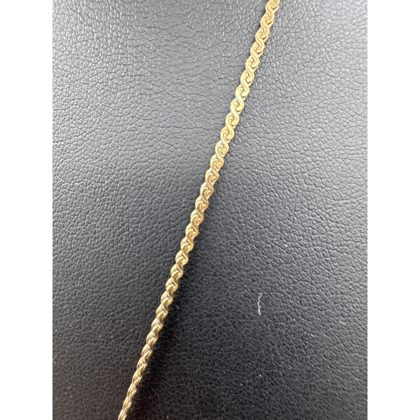 Vintage Gold Filled Intaglio Glass Clear Bird Pendant Chain Necklace