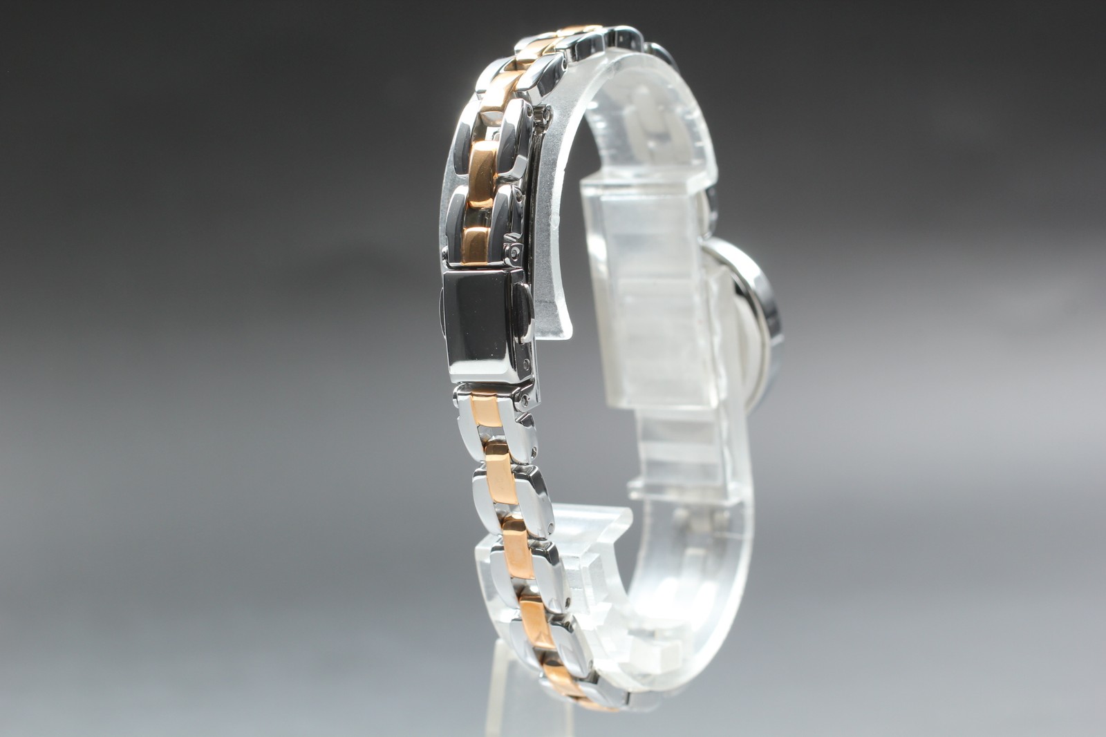 Vintage MINT Seiko Alba Ingenu VX51-K890 Ladies Near Quartz Womens Watch JAPAN