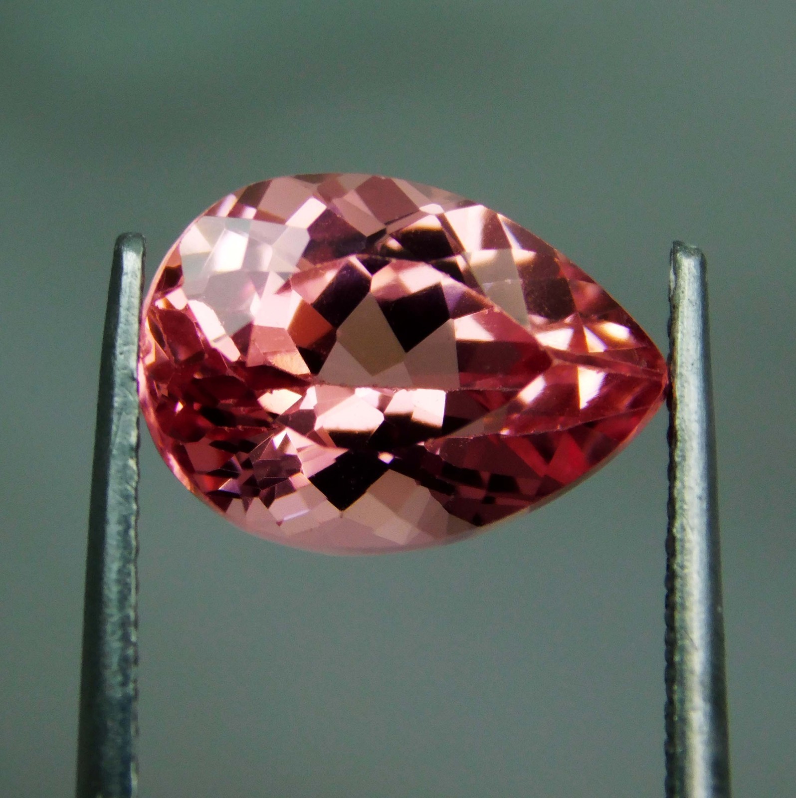 Certified 4.90 Ct Natural Padparadscha Sapphire Stunning Pear Cut Gemstone