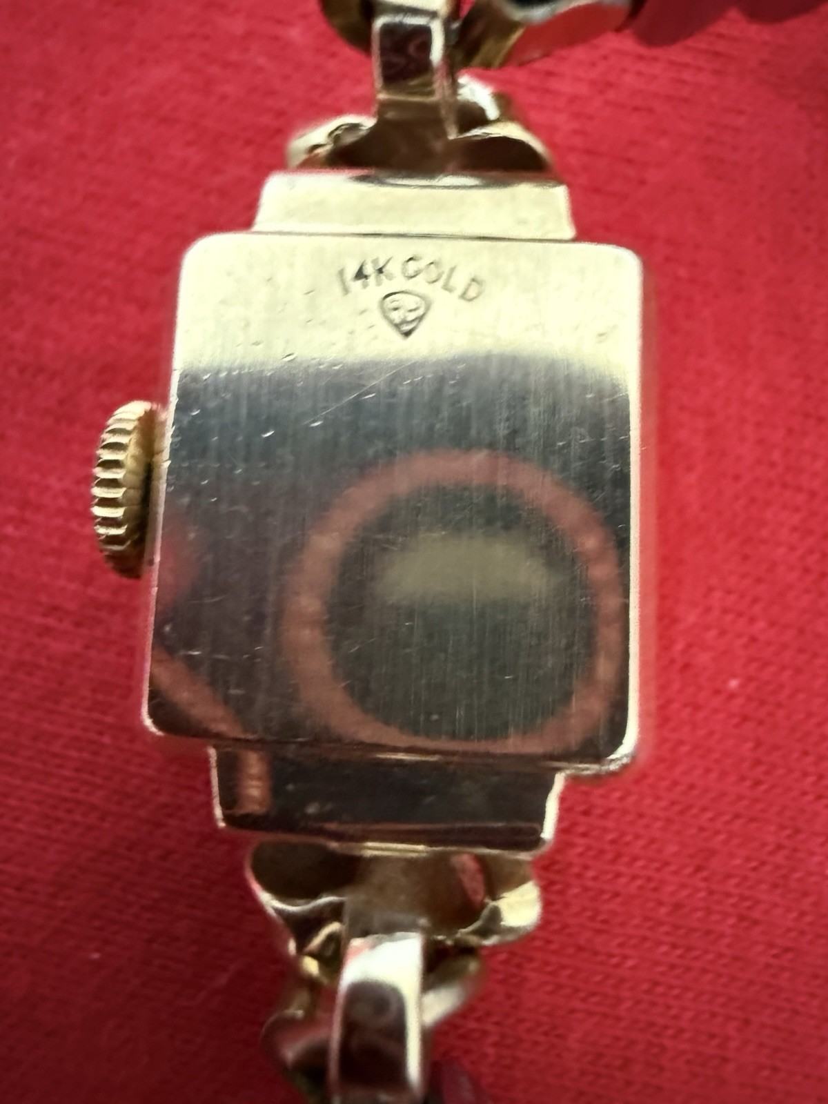 Rare Vintage Lady’s Elgin Watch. 14k Gold Case W/4 Diamonds. Runs Great!